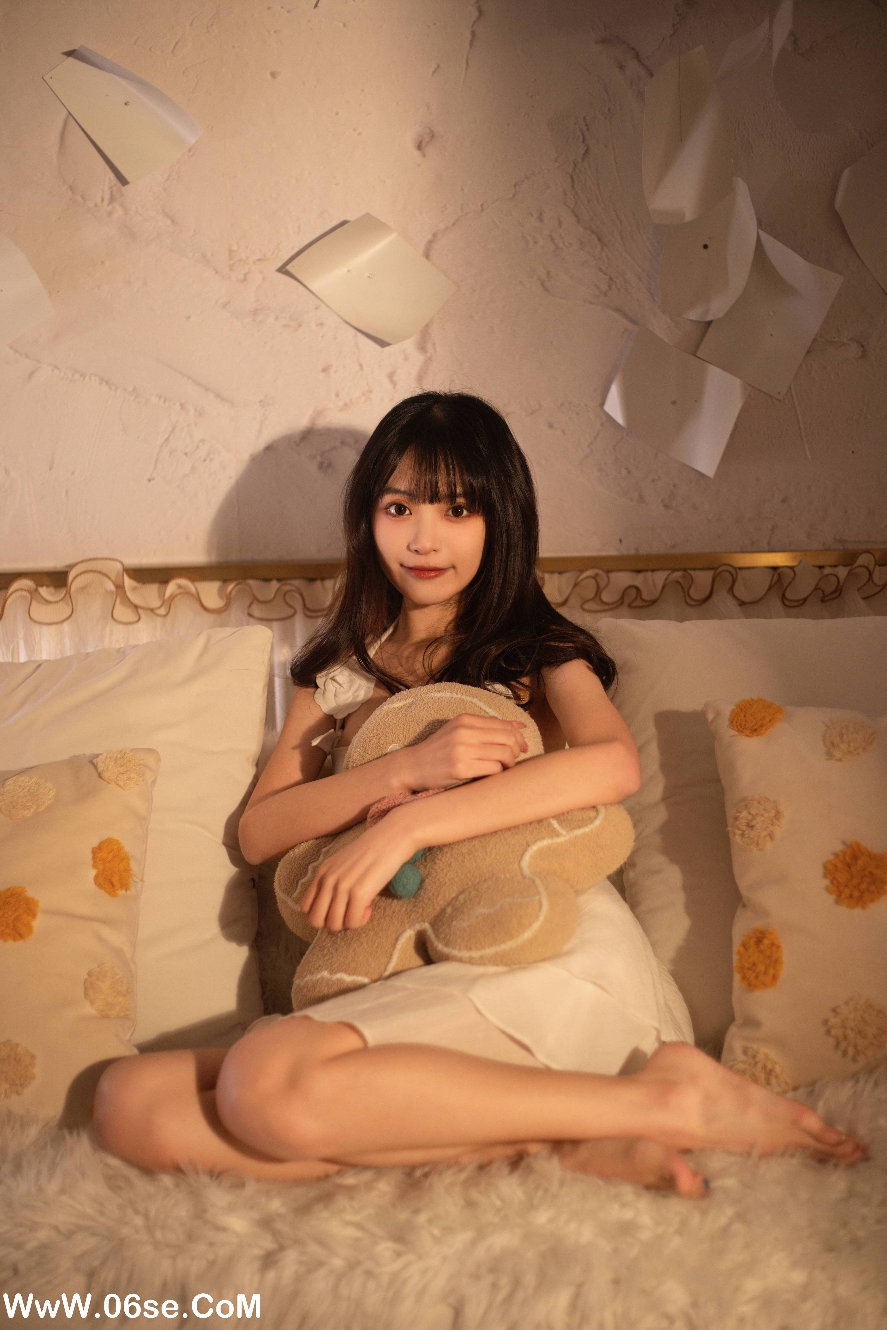 图片[17]-[YITUYU艺图语]2022.12.31 居家少女 酱酱[25+1P／1.04GB]-六色网