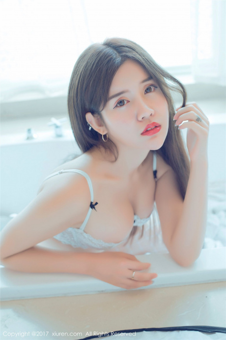 [Image: 4df06bc8c6e3ea9869bdd.jpg]