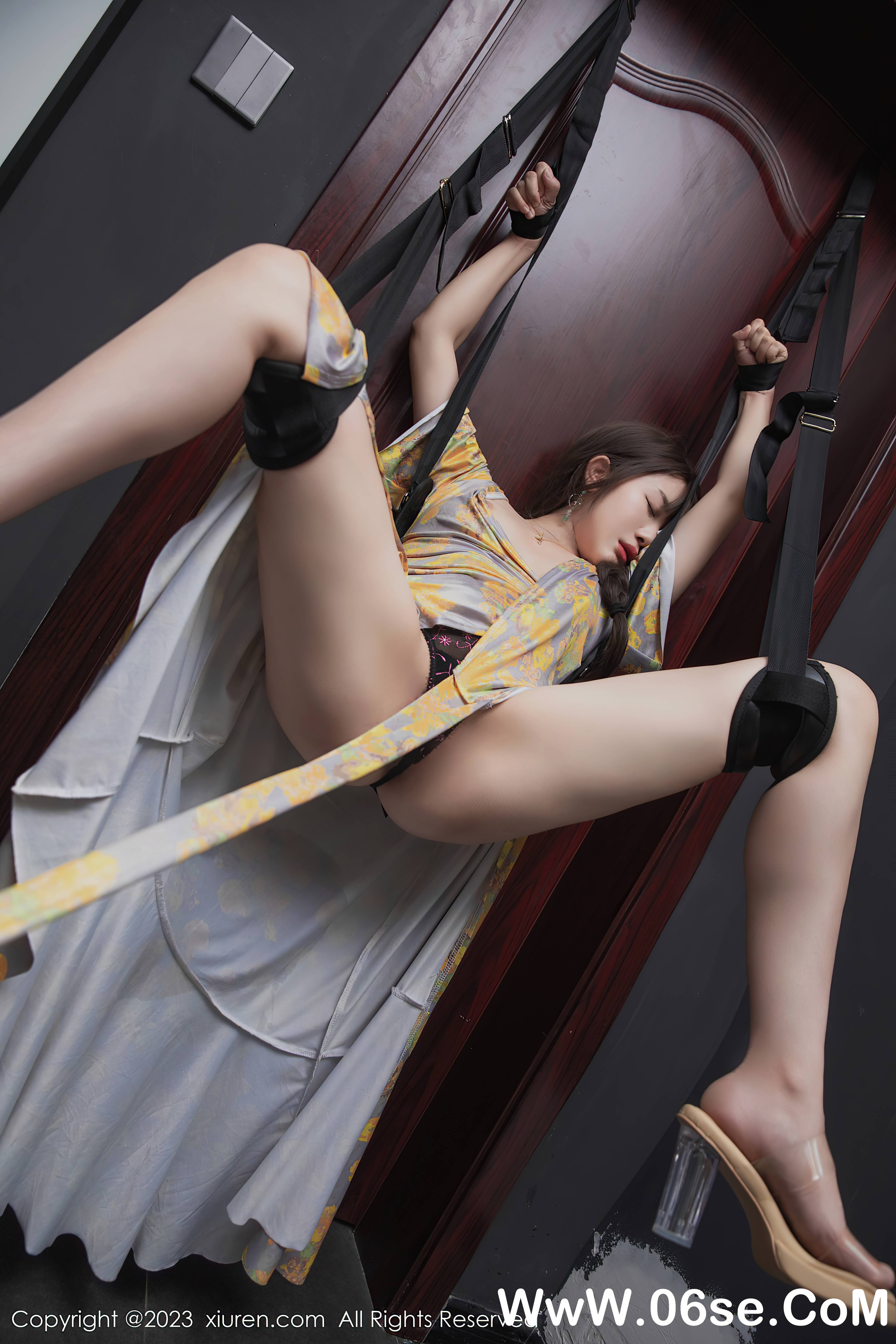 图片[77]-[XiuRen秀人网] 2023.06.20 NO.6949 严利娅Yuliya-六色网