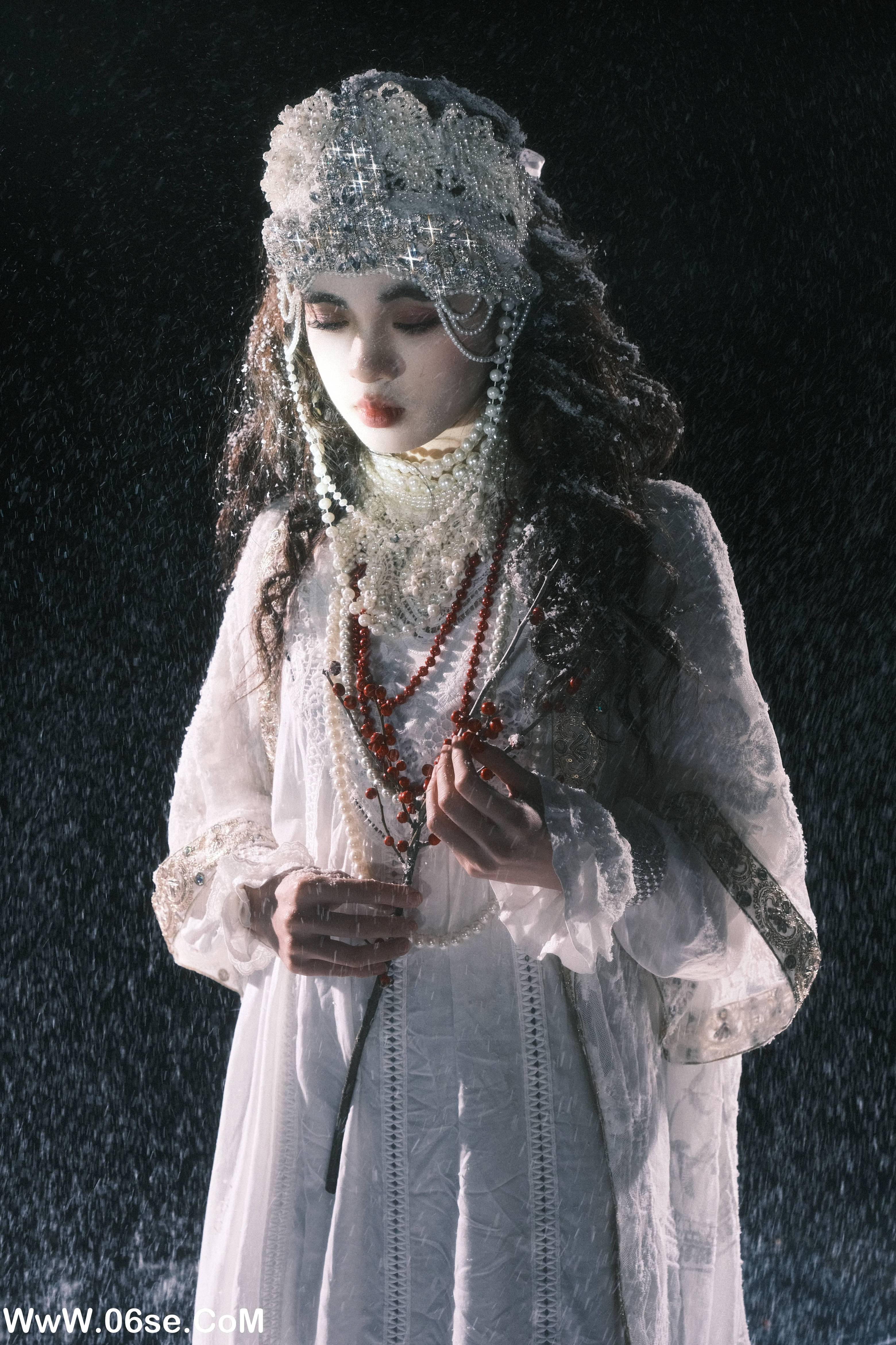 图片[22]-[YITUYU艺图语]2022.12.24 她是龙 Linglingxue_[28+1P／209MB]-六色网