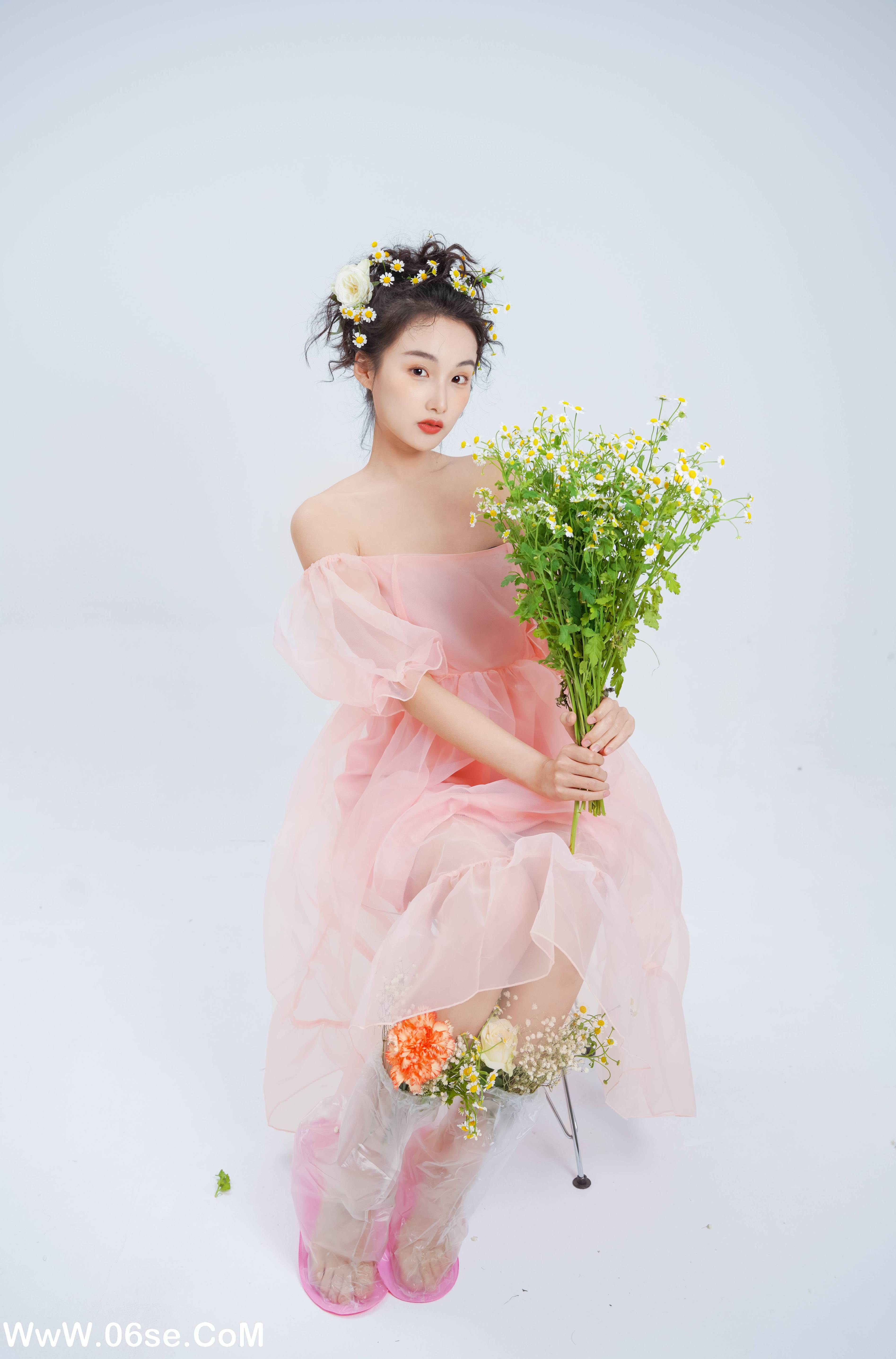 图片[16]-[YITUYU艺图语]2022.10.03 遇见 馨馨[21+1P／323MB]-六色网