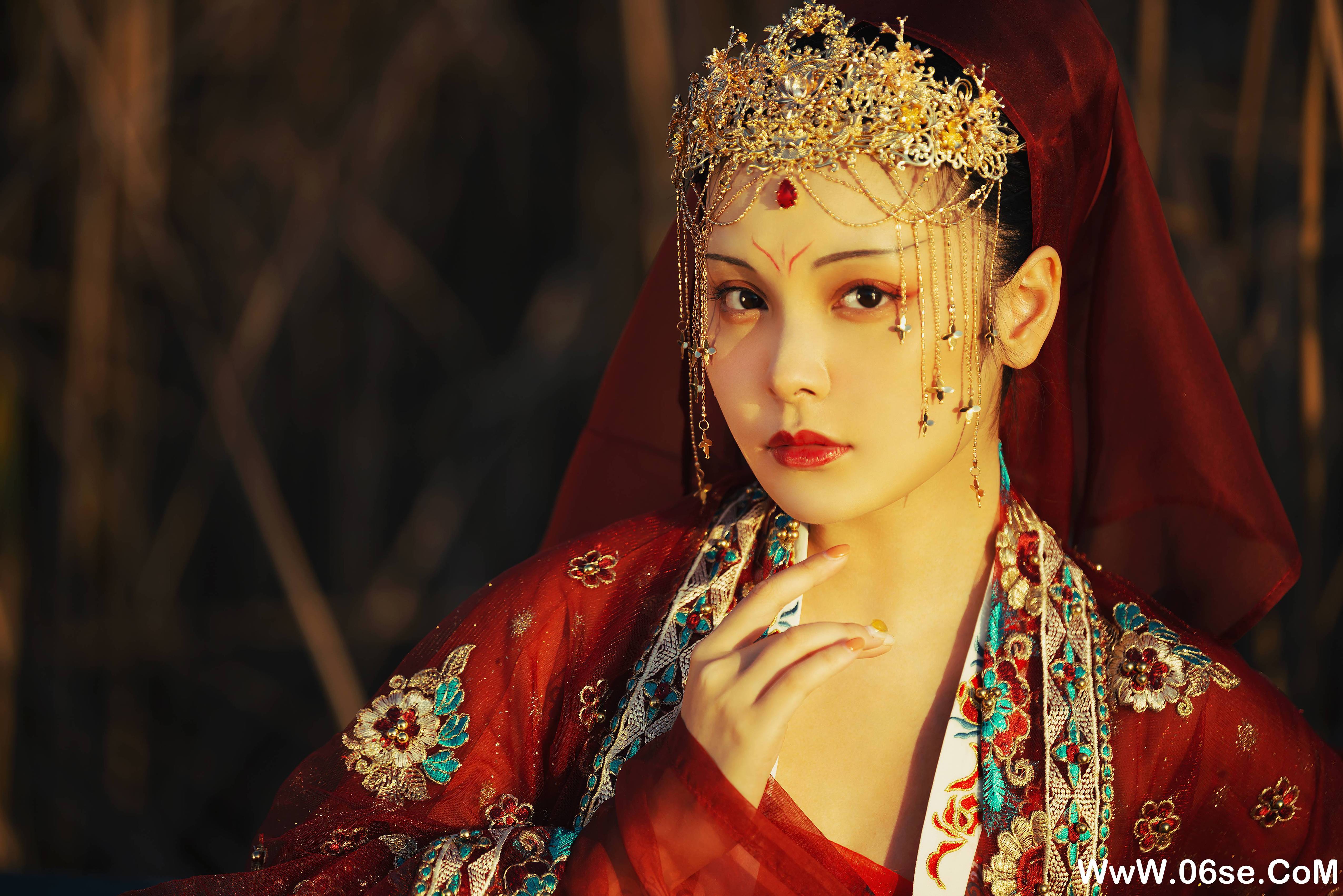 图片[13]-[YITUYU艺图语]2021.07.19 芦苇晚风鸣 Sunnyufei元気姬[23+1P／318MB]-六色网