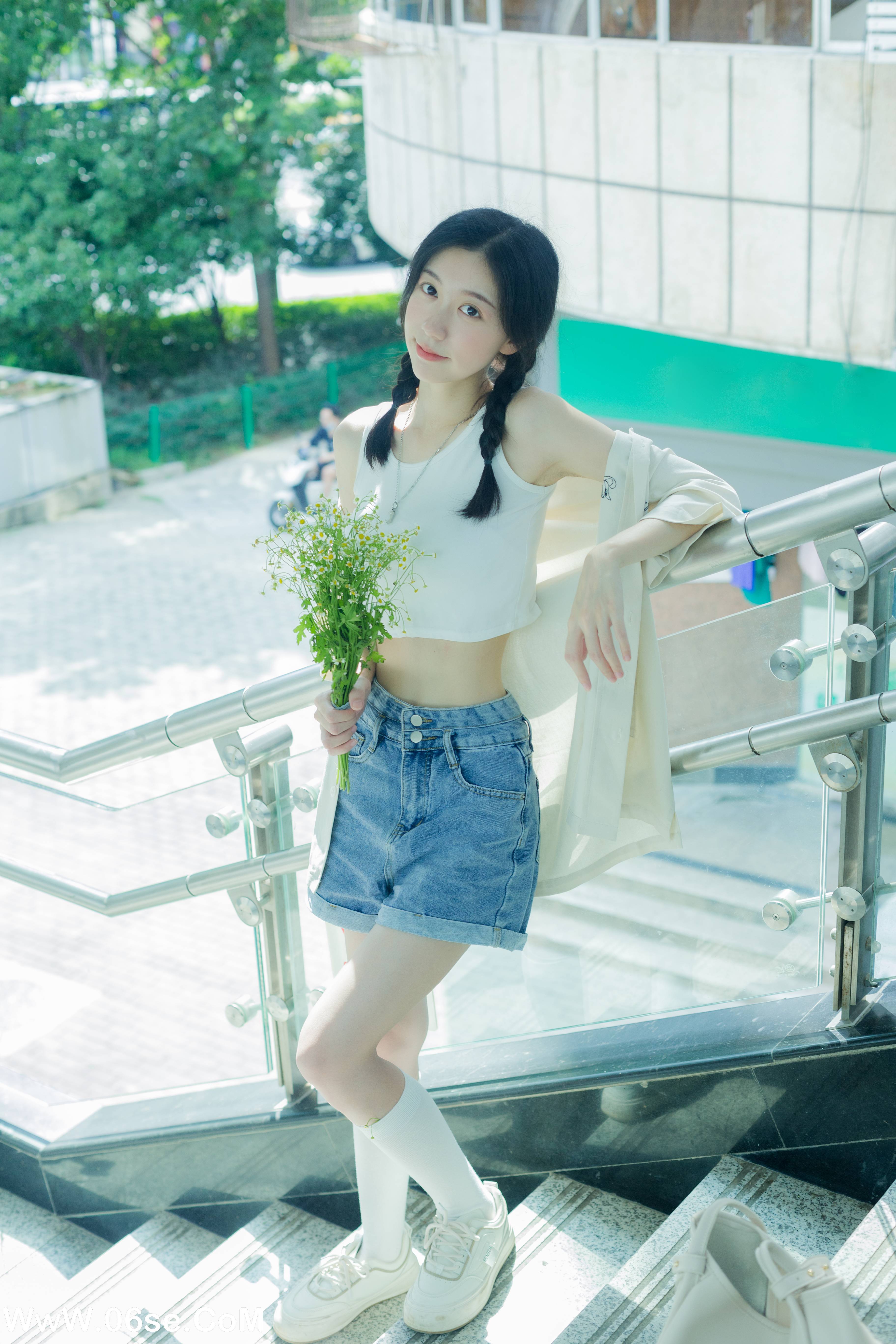图片[35]-[YITUYU艺图语]2022.08.22 地铁奇遇记 饲猫少女-[38+1P／340MB]-六色网