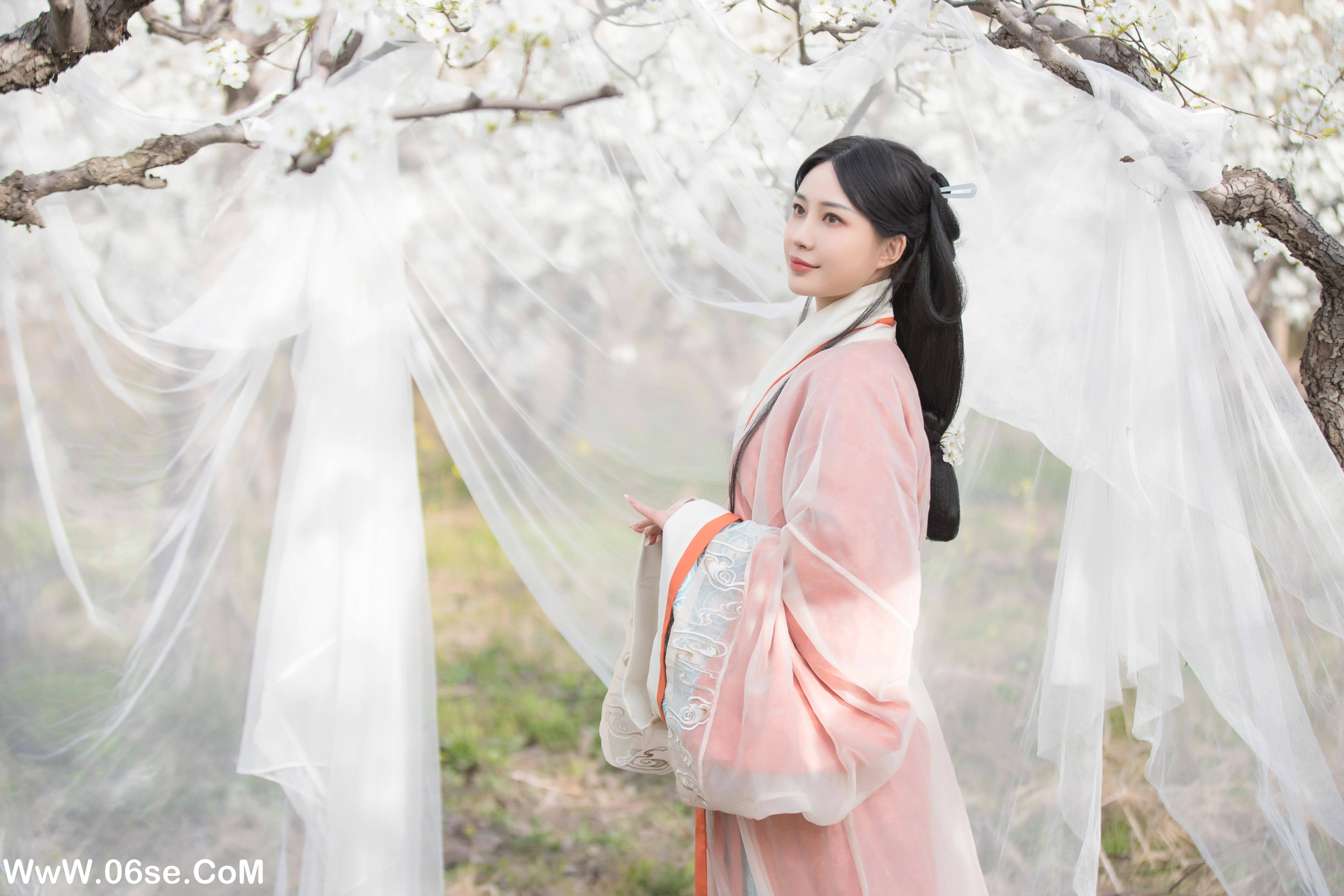 图片[8]-[YITUYU艺图语]2022.06.01 香寒未逐风 鹿哥[24P-158.65MB]-六色网