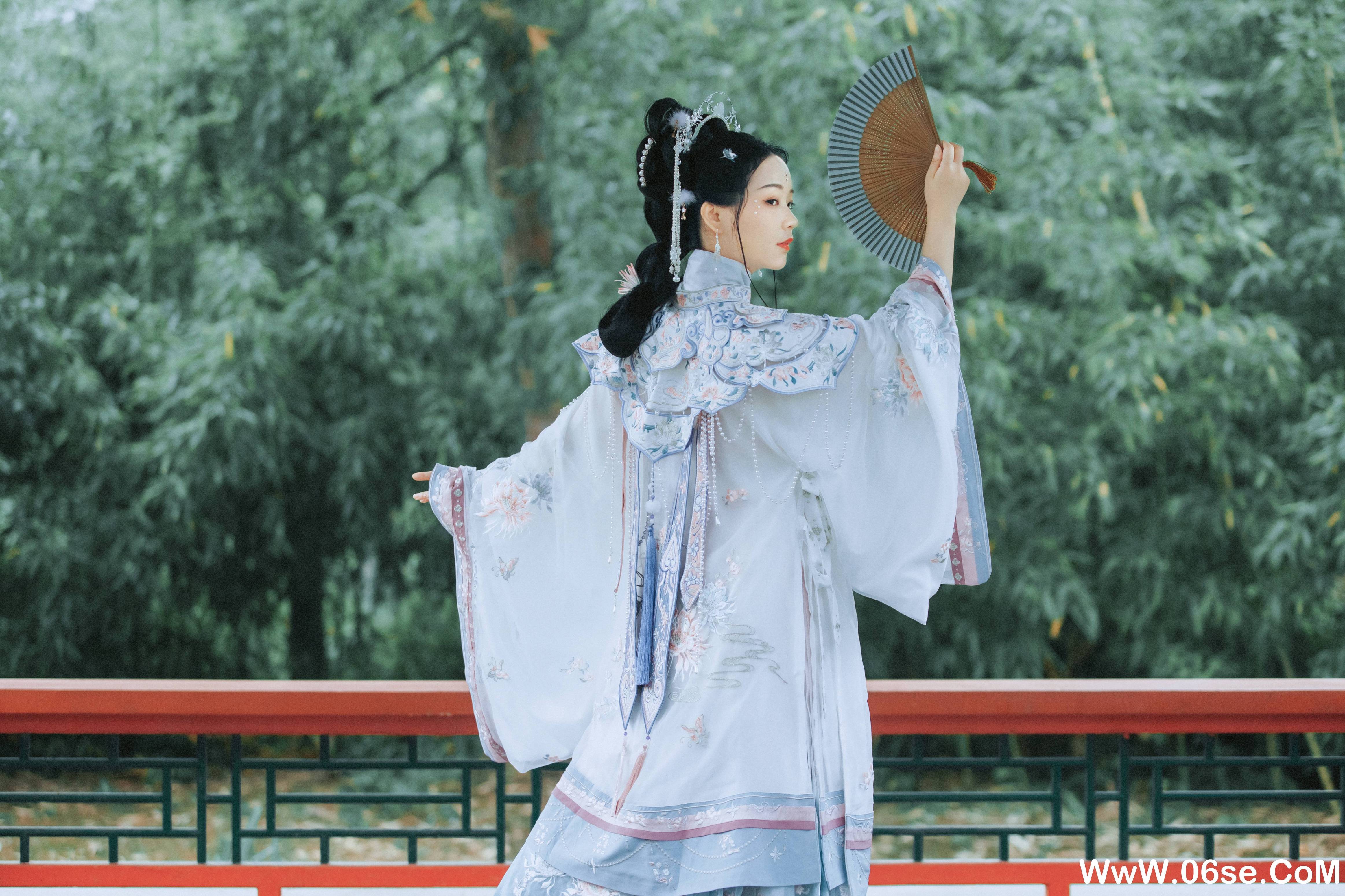 图片[12]-[YITUYU艺图语]2021.10.19 清寒里 Seven[41+1P／819MB]-六色网