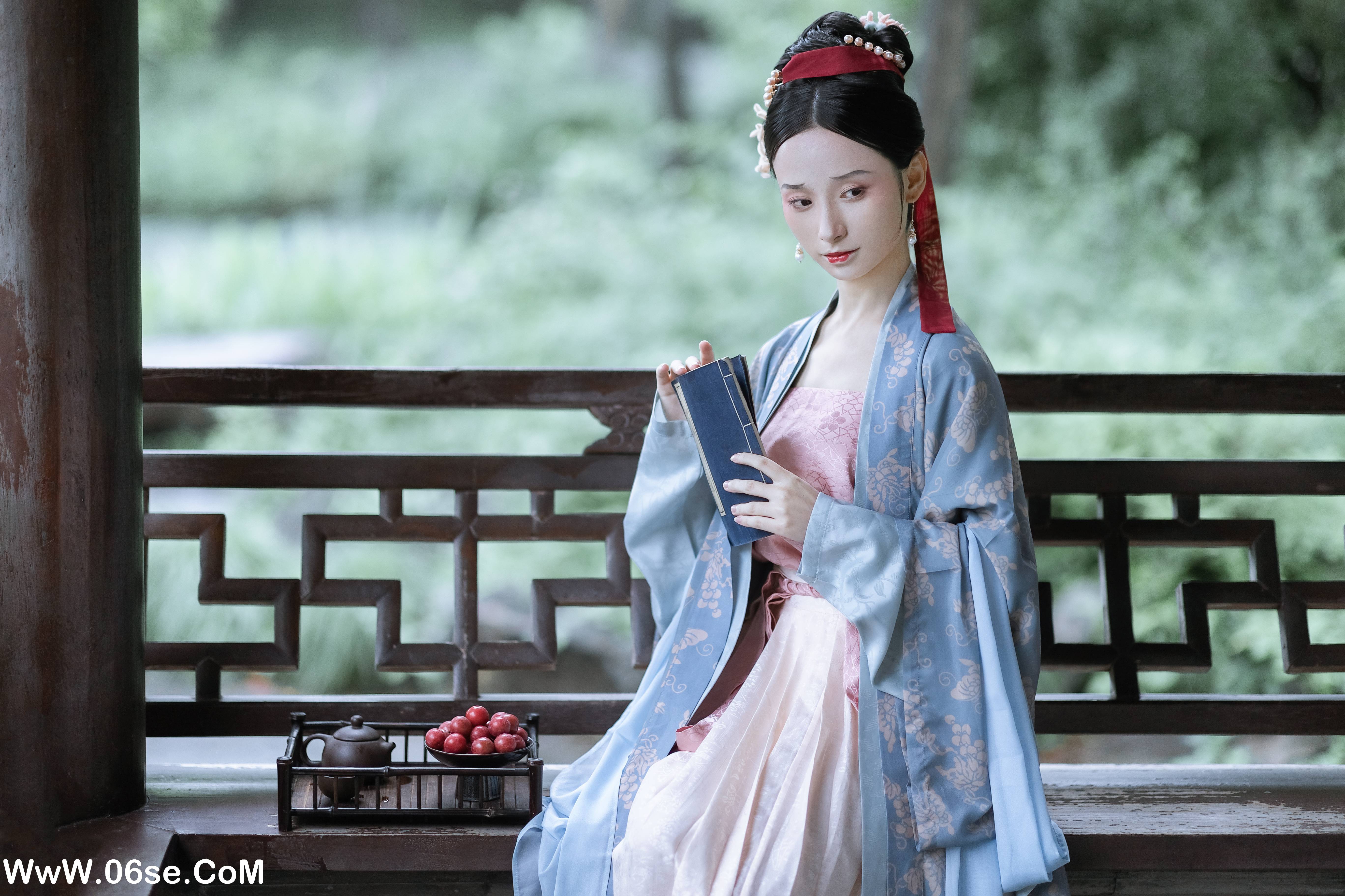 图片[31]-[YITUYU艺图语]2022.08.30 声声慢 眸小妖[33+1P／338MB]-六色网