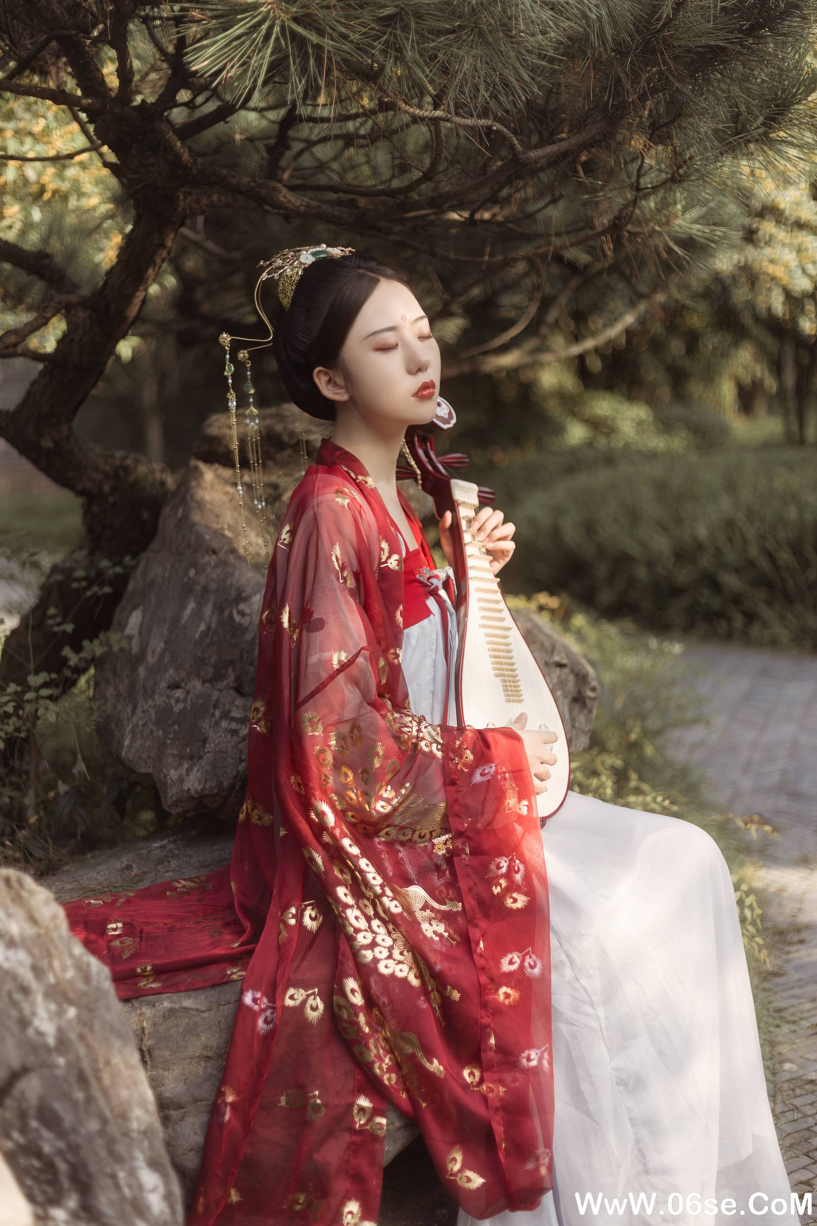 图片[18]-[YITUYU艺图语]2021.08.31 人闲桂花落 模特合集[24+1P／237MB]-六色网