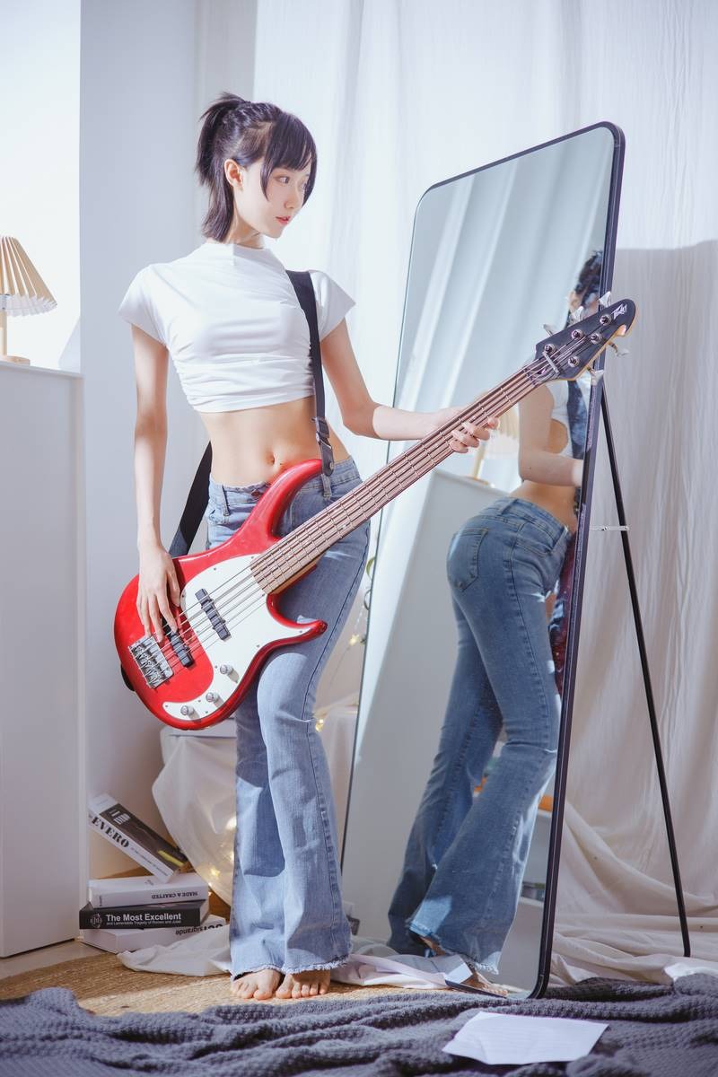 [Cos]木绵绵 - 贝斯与妹妹 [53P] 46