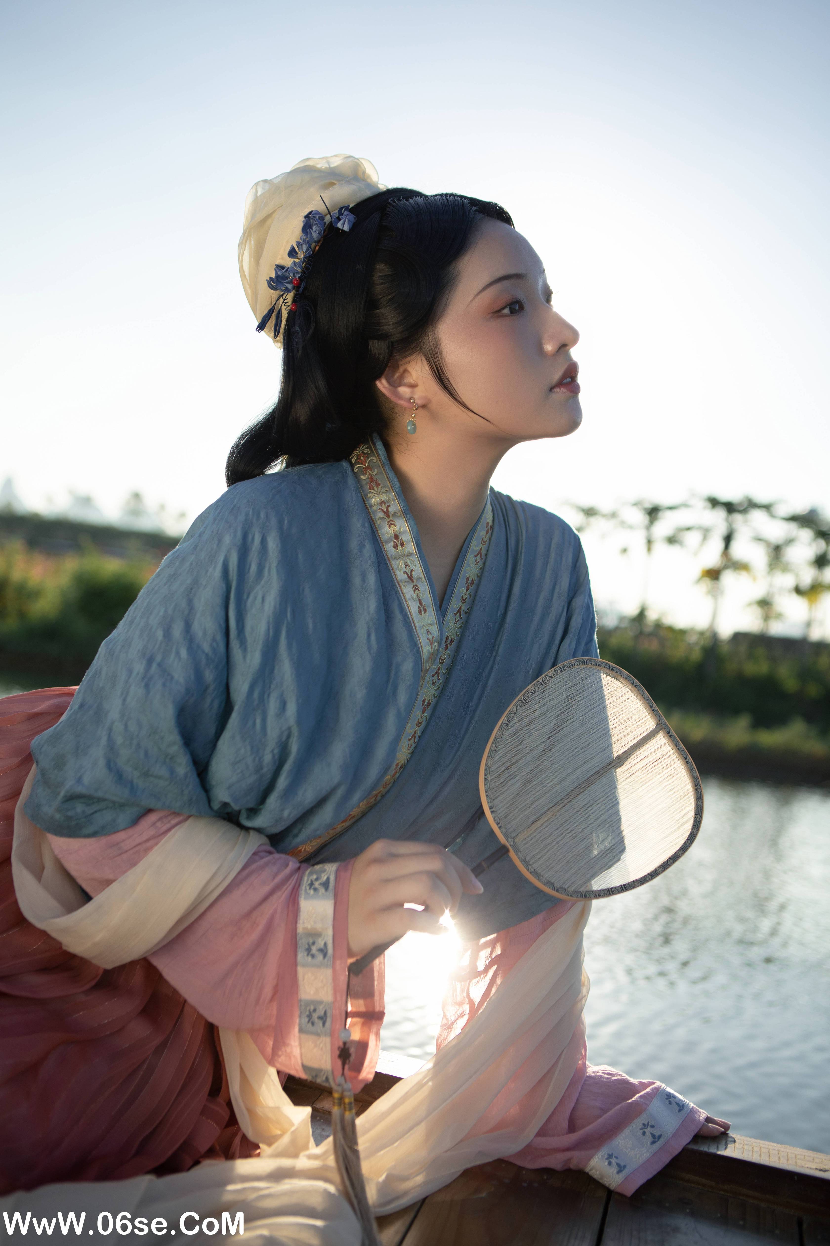 图片[32]-[YITUYU艺图语]2022.11.09 游湖 保卫萝卜的阿叽[35+1P／520MB]-六色网