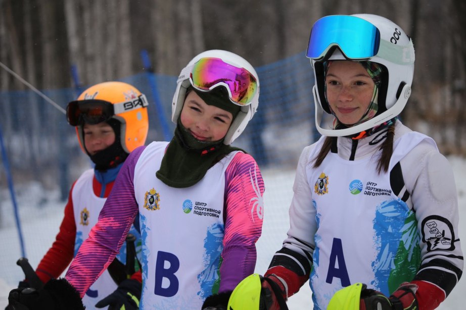 Первенство Дальнего Востока по горным лыжам проходит в Хабаровском крае