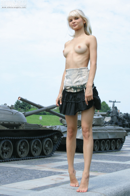 [Image: 50430d4f5e3ef90e02e00.jpg]