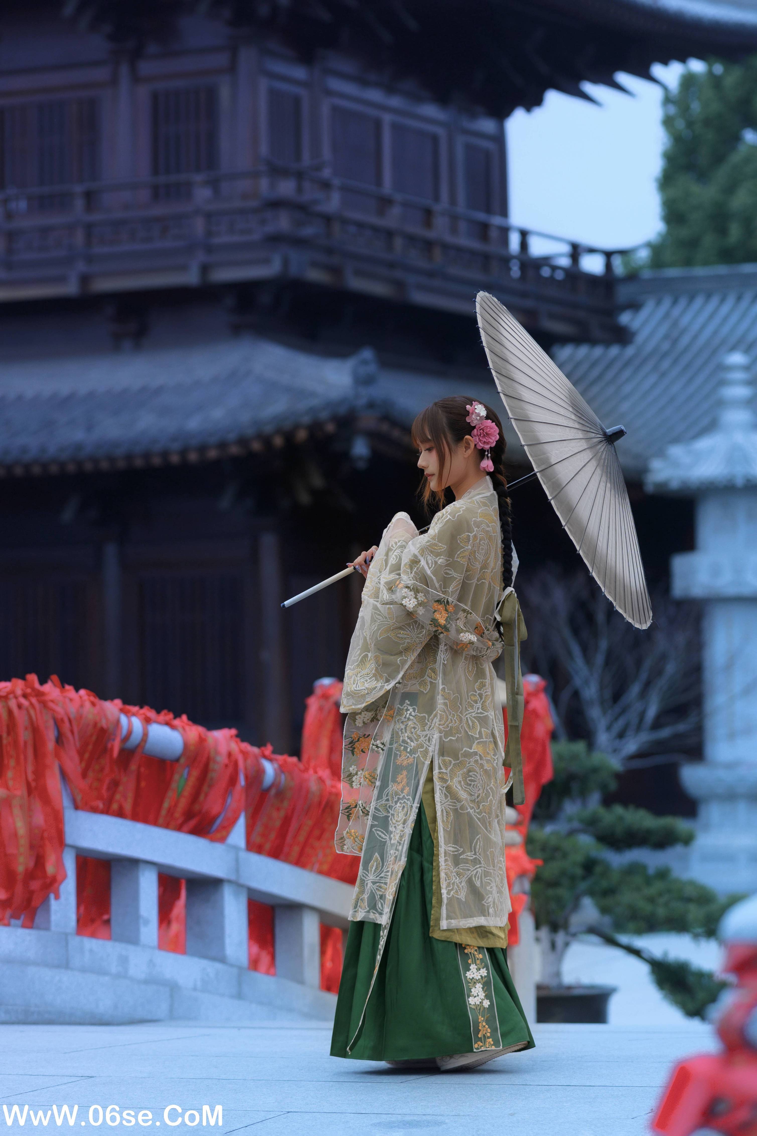 图片[13]-[YITUYU艺图语]2022.07.02 宫墙柳 兔子Zzz不吃胡萝卜[44P-461.1M]-六色网