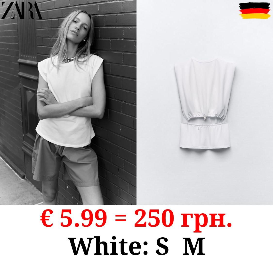 T-SHIRT WITH CUT-OUT AND STOPPER