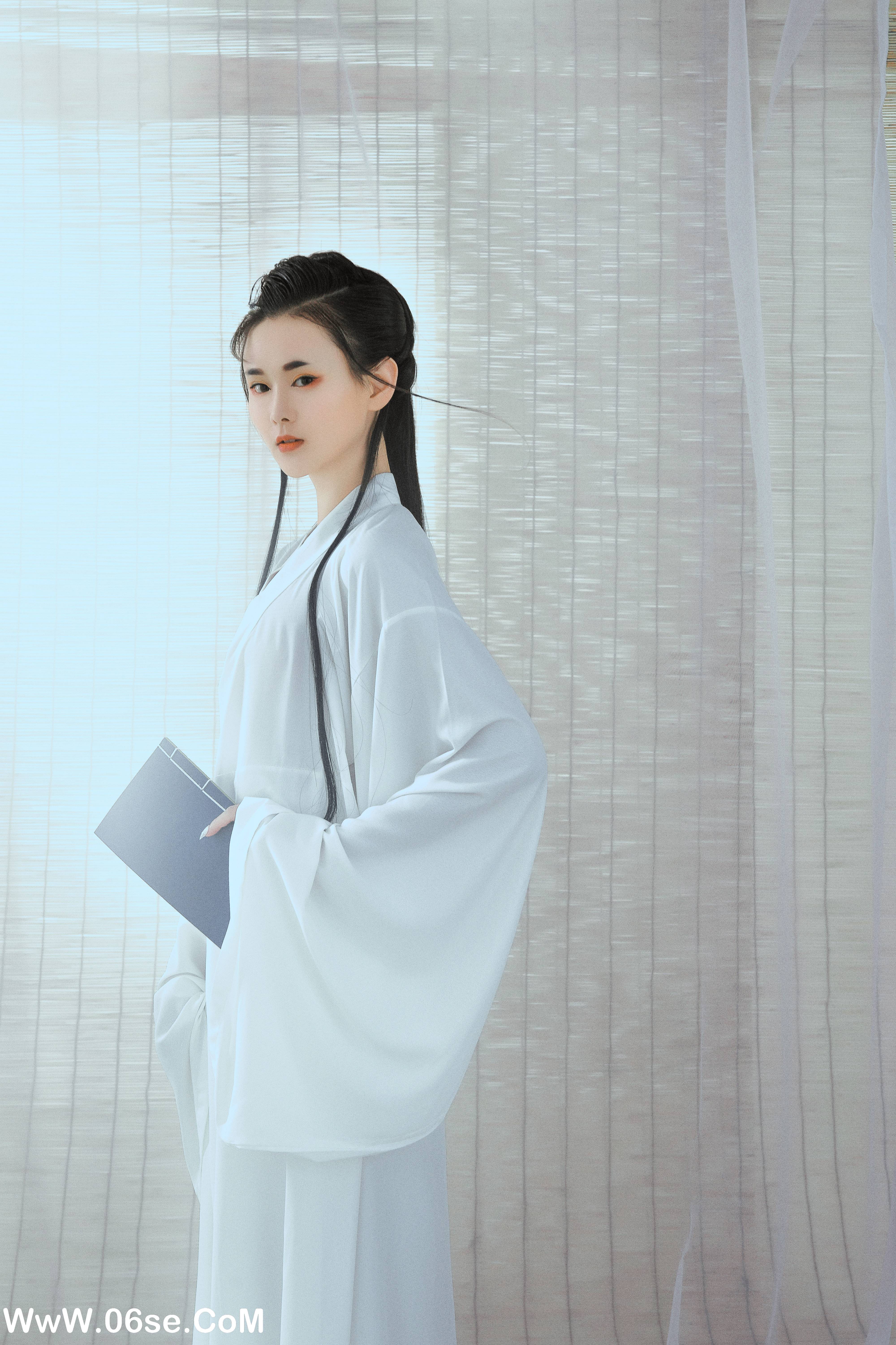 图片[4]-[YITUYU艺图语]2022.01.29 双玉隐 欣宝[18+1P／333MB]-六色网