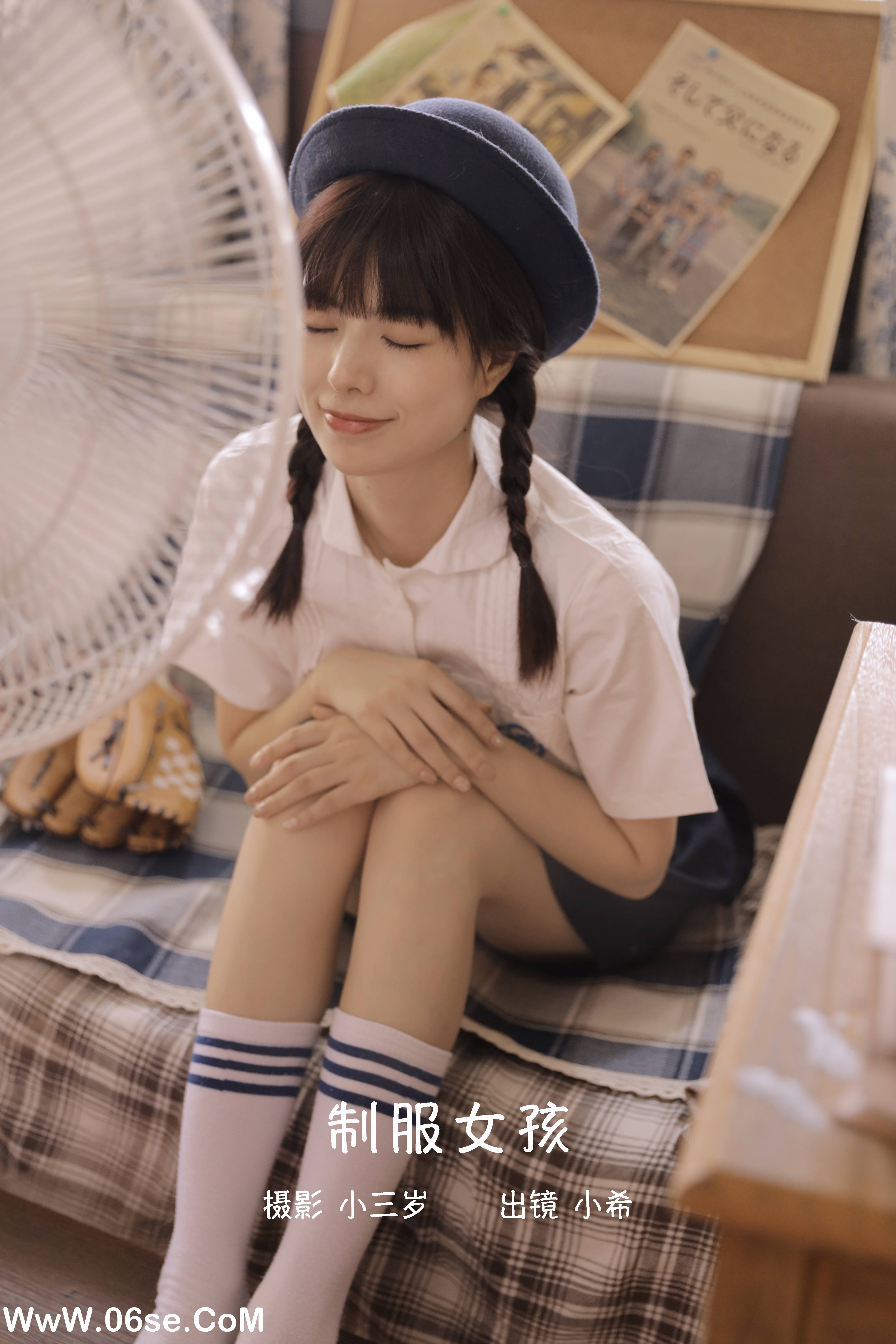 [YITUYU艺图语]2022.10.29 制服女孩 小谢[22+1P／202MB]-六色网