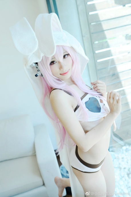 [Image: 516bec6d87295f6ef61c6.jpg]