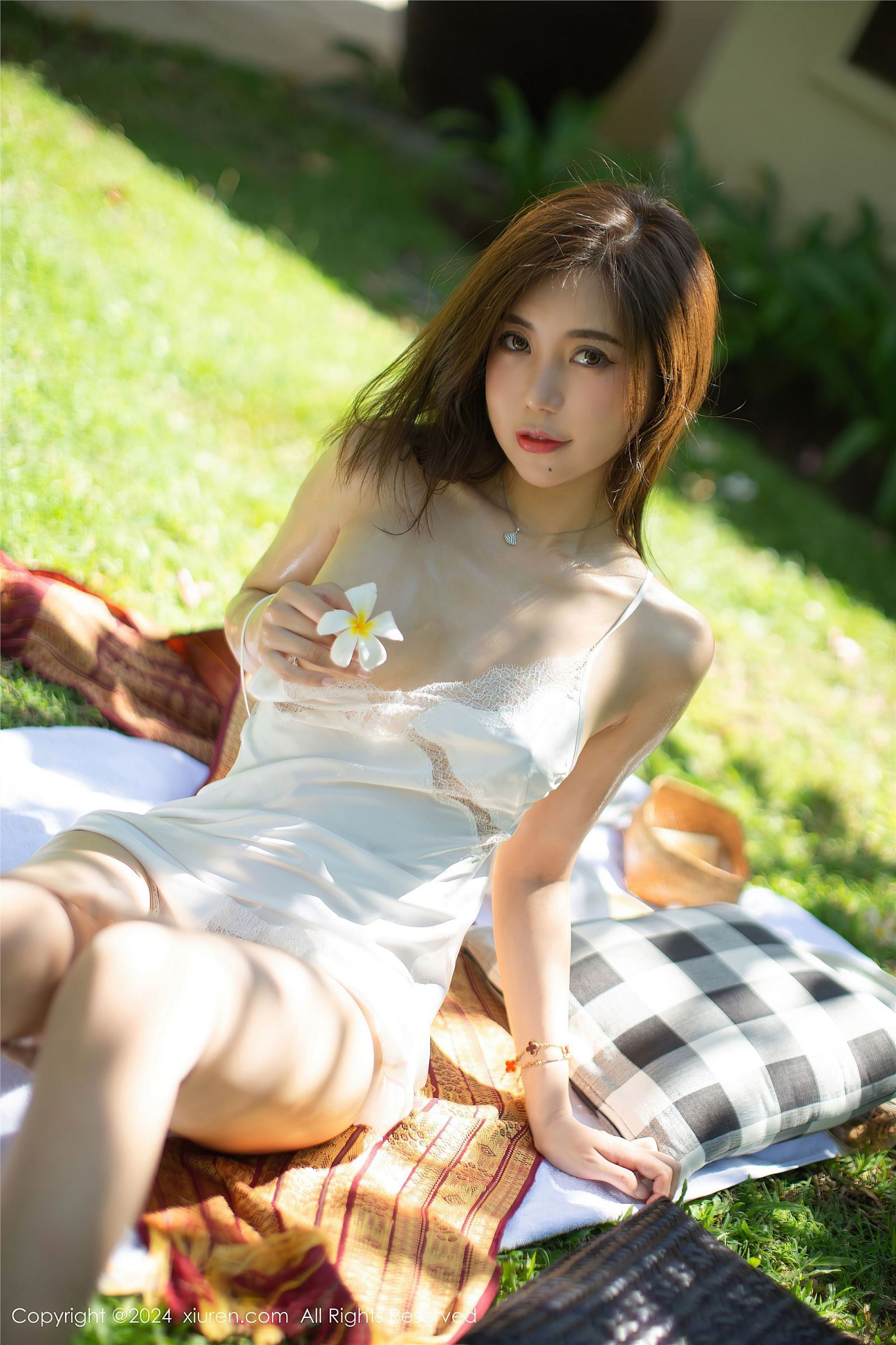 图片[30]-[XIUREN秀人网] 2024.03.19 NO.8256 绮里嘉ula-六色网