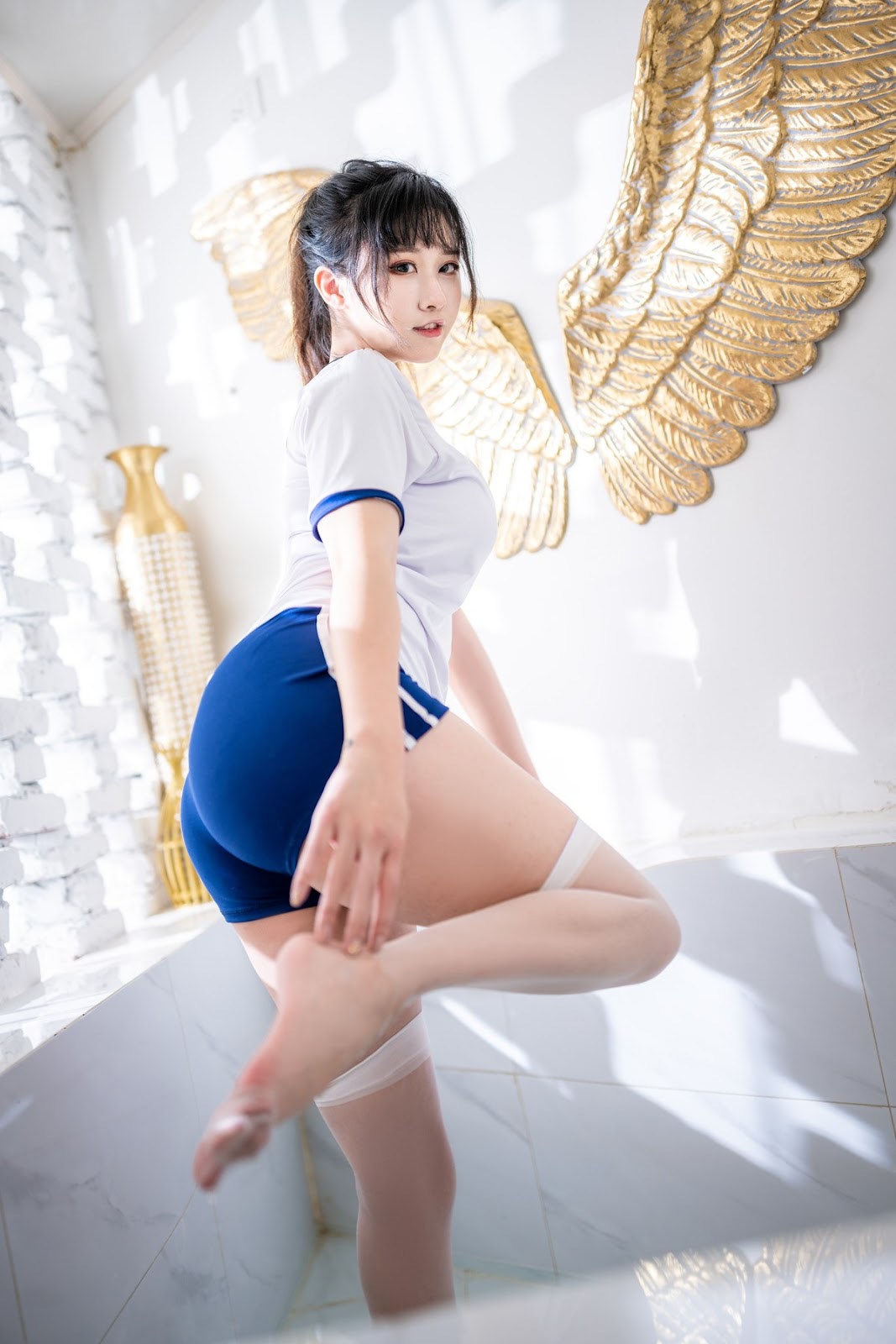 Cosplay 奇行家狗崽 浴场的体操服 3