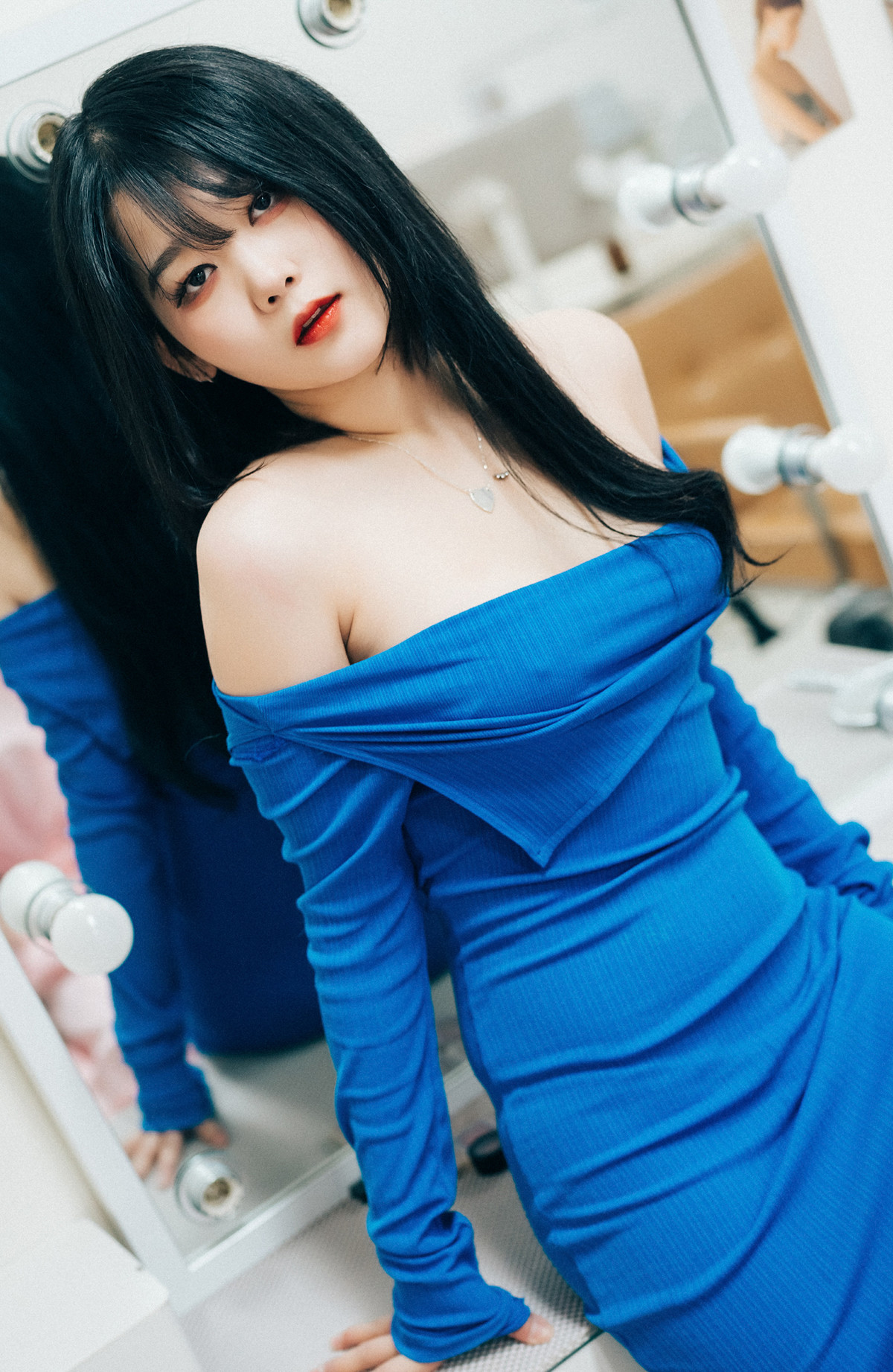ZIA.Kwon 권지아, Loozy ‘Adult Hair Shop’ Set.01 22