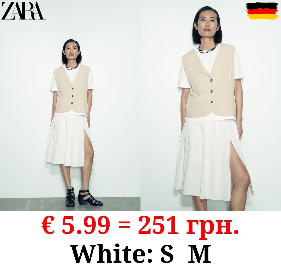 T-SHIRT WITH CONTRAST WAISTCOAT