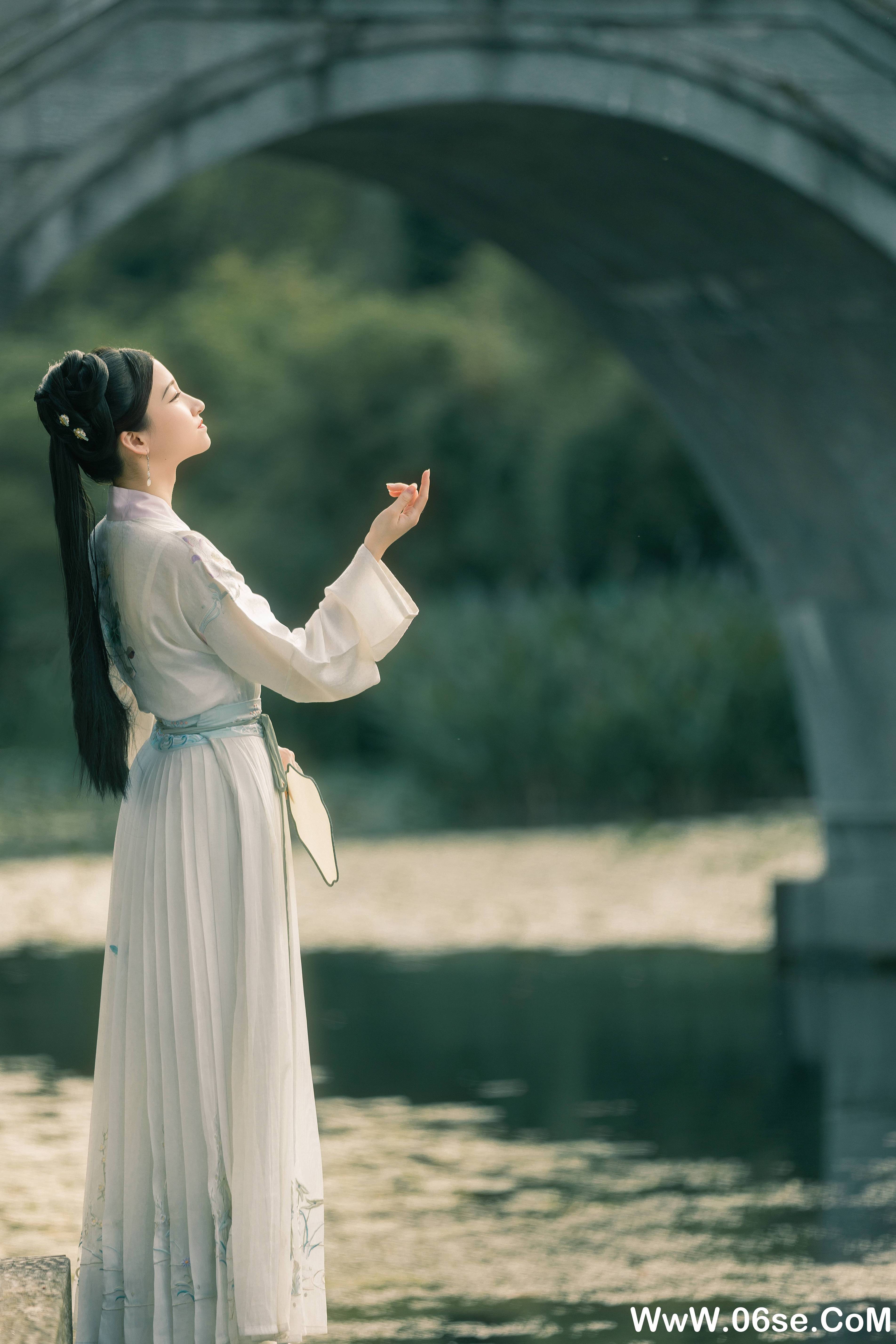 图片[27]-[YITUYU艺图语]2021.08.16 春不渡 是非姑娘[39+1P／846MB]-六色网