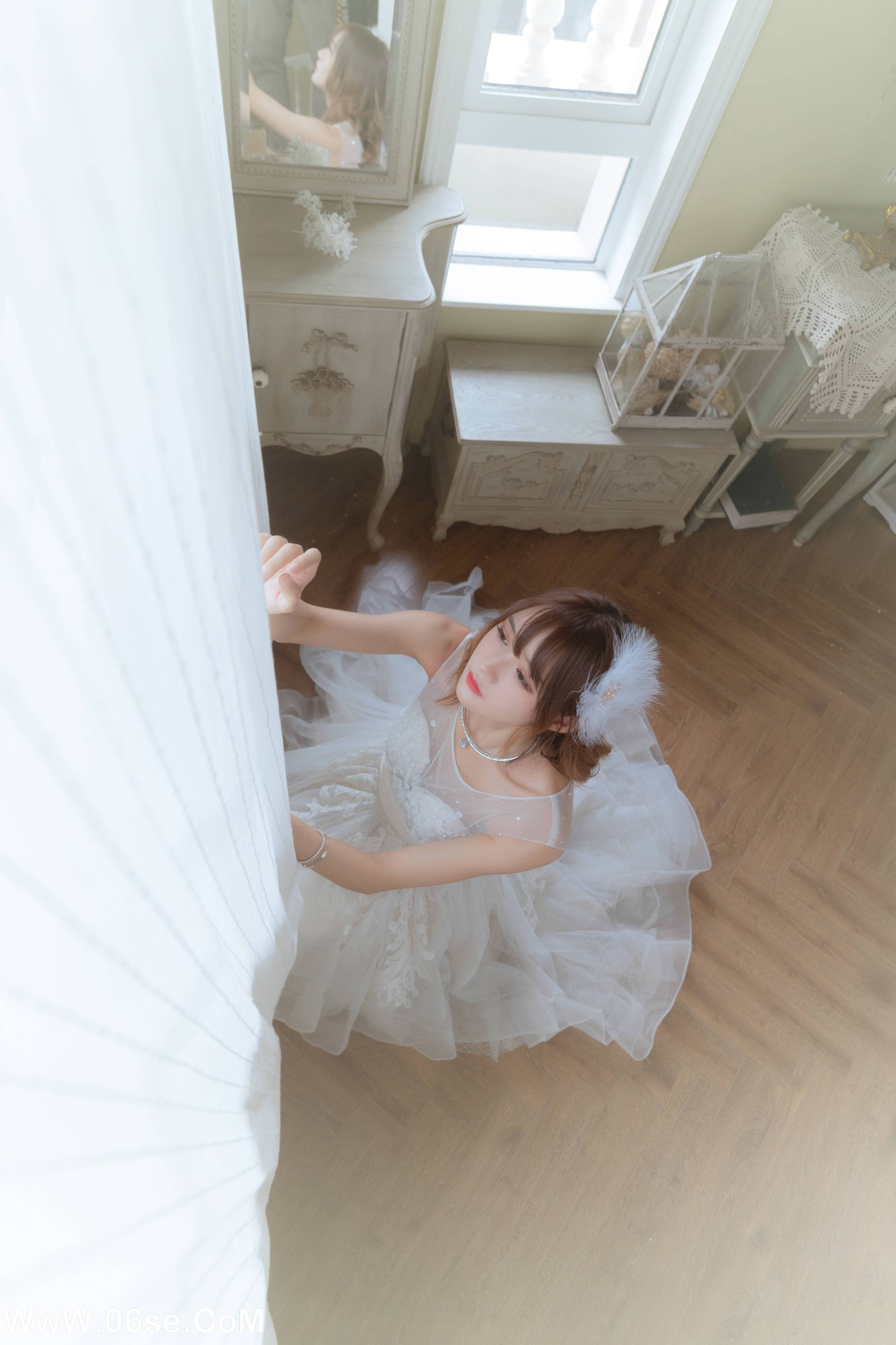 图片[19]-[YITUYU艺图语]2022.06.13 人间四月天 兔子Zzz不吃胡萝卜[31P-241.64MB]-六色网