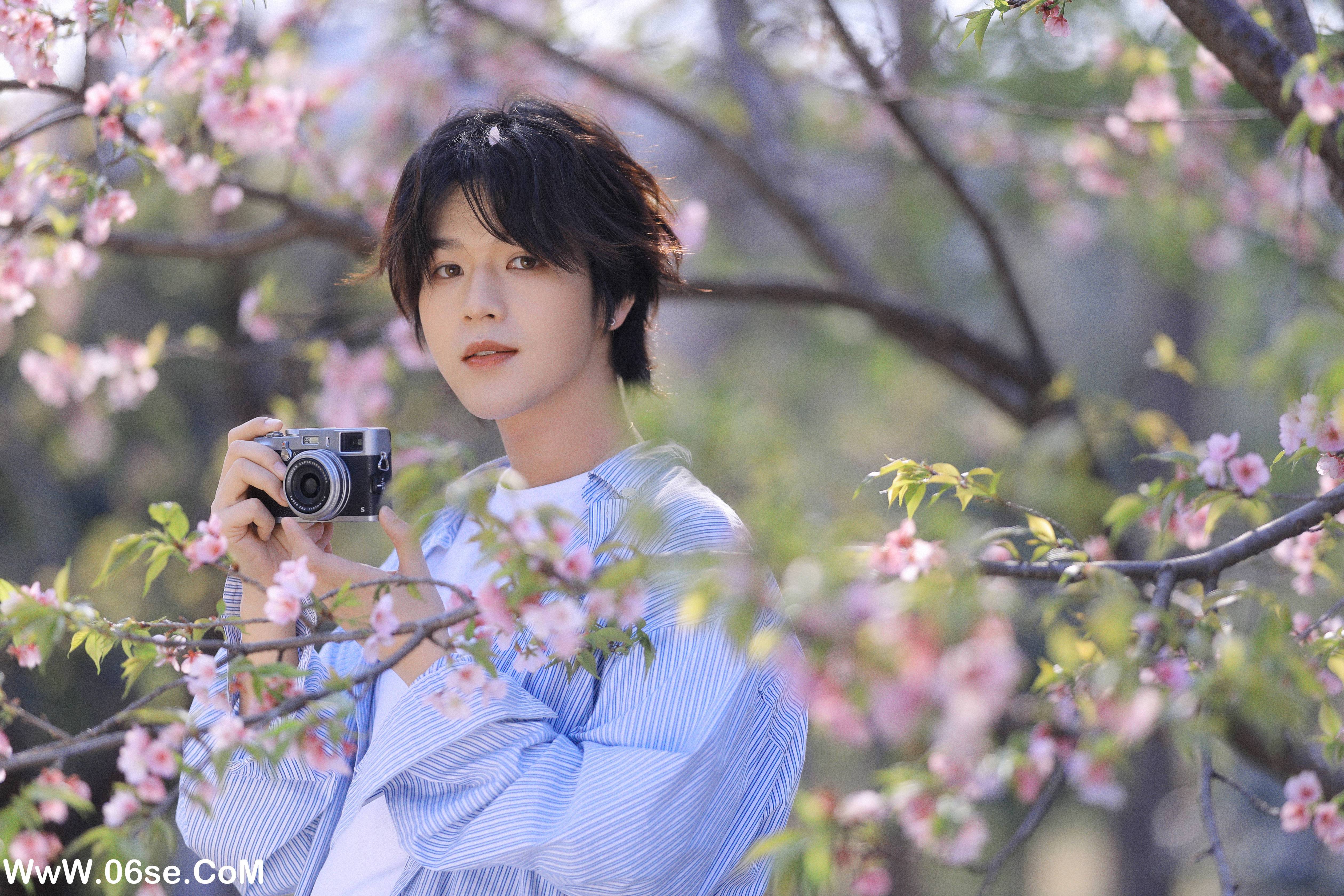 图片[23]-[YITUYU艺图语]2022.05.29 樱花少年 李宇轩Yashon[23P-782.71MB]-六色网