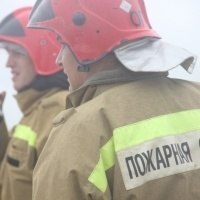 Огнеборцы эвакуировали 2 детей при пожаре в жилом доме в Хабаровске 