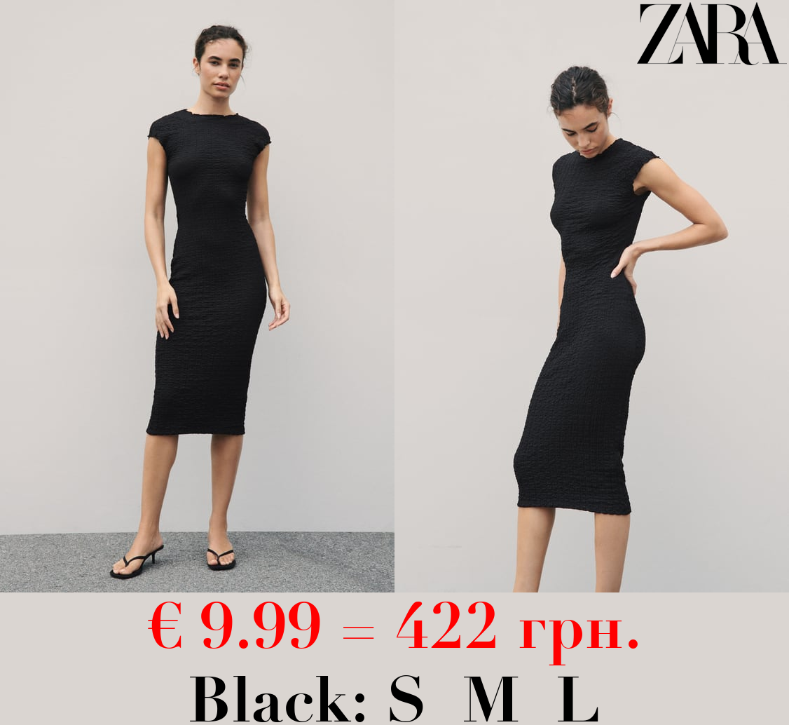 FITTED TEXTURED DRESS