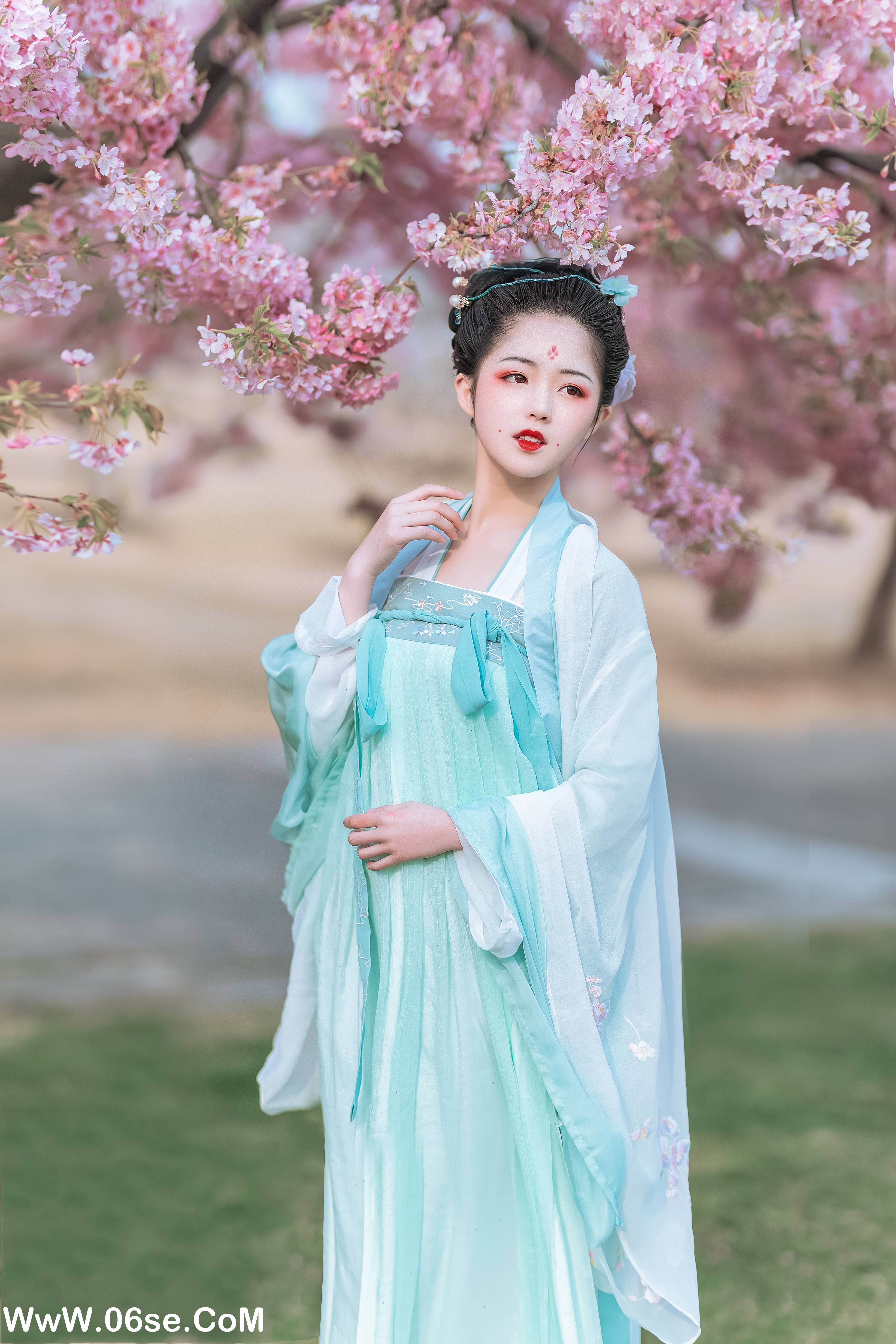 图片[12]-[YITUYU艺图语]2022.06.27 樱花美人 蟋蟀呀[32P-225.6M]-六色网