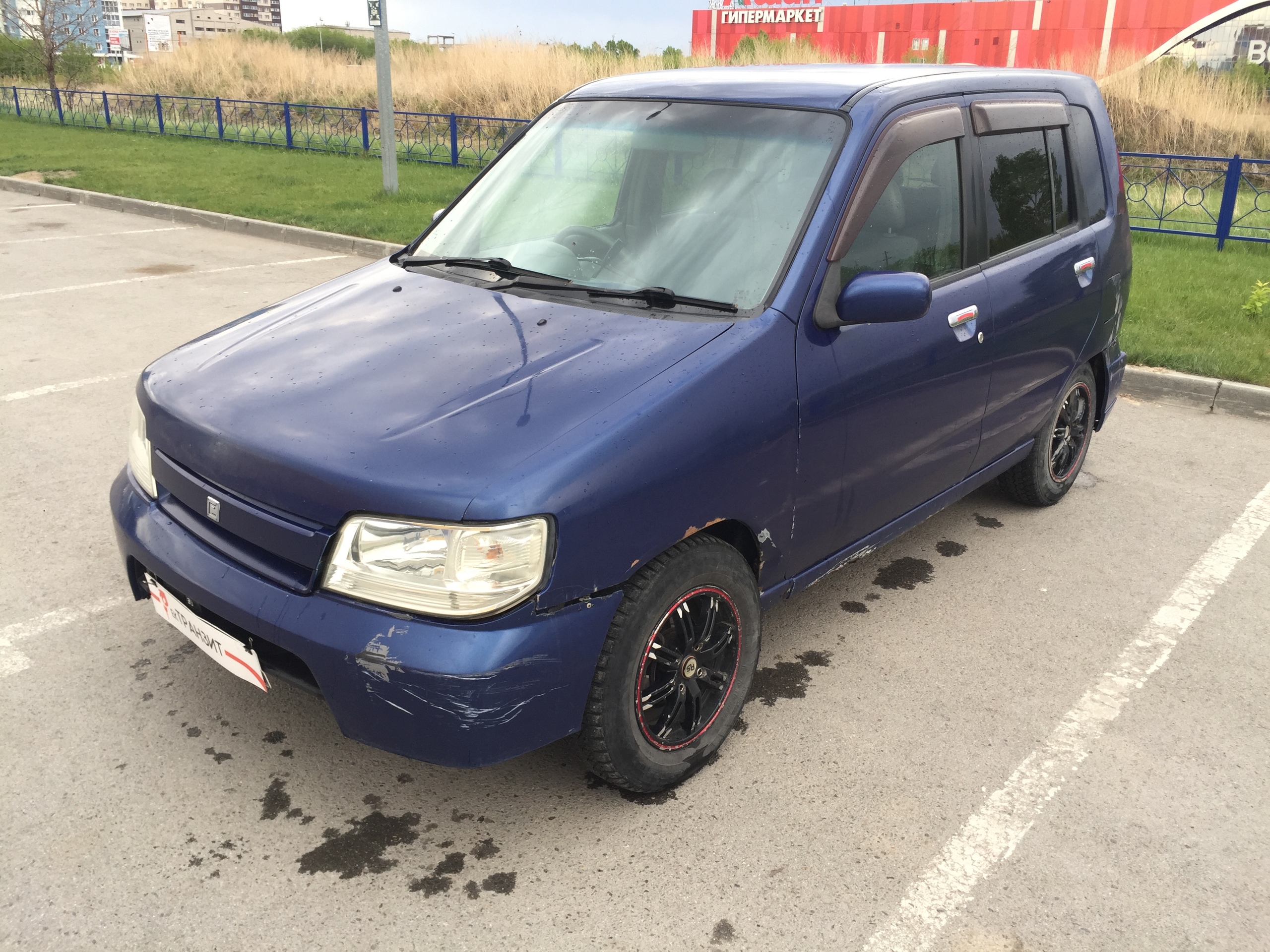 Авто под выкуп в барнауле. Ниссан куб 2001. Nissan Cube 2001.