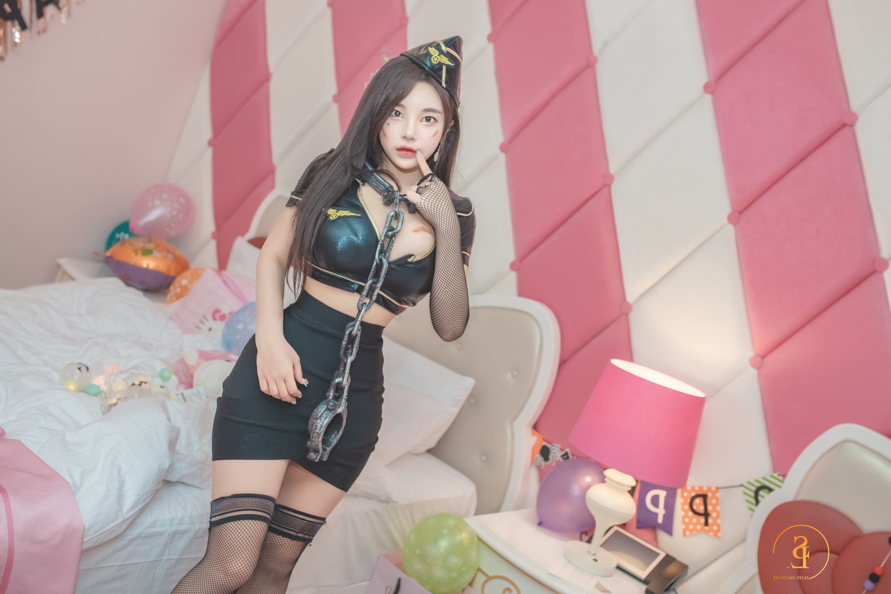 Zzyuri 쮸리, [SAINT Photolife] Pink Halloween 48