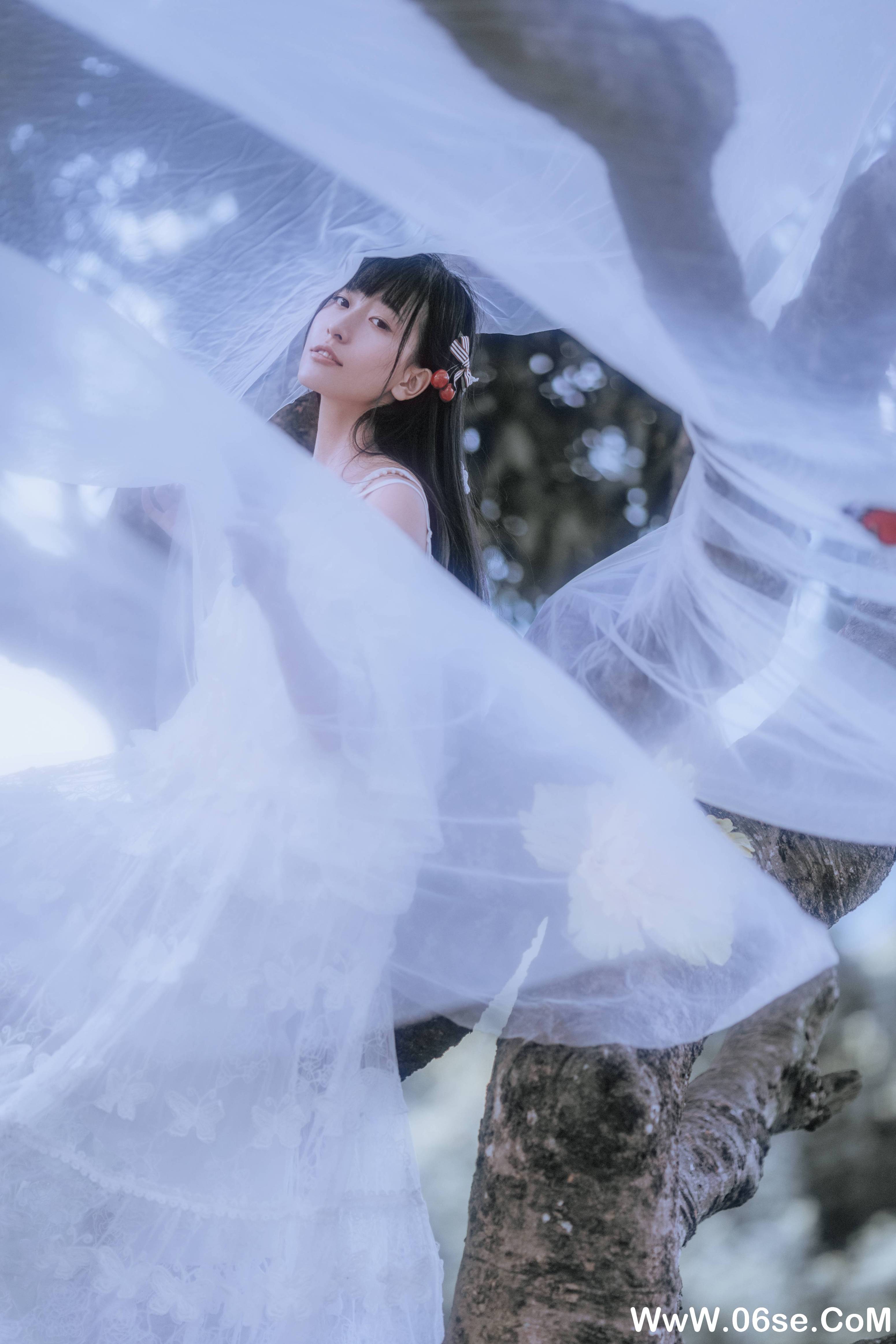 图片[13]-[YITUYU艺图语]2021.09.13 花的嫁纱 颖儿[21+1P／244MB]-六色网