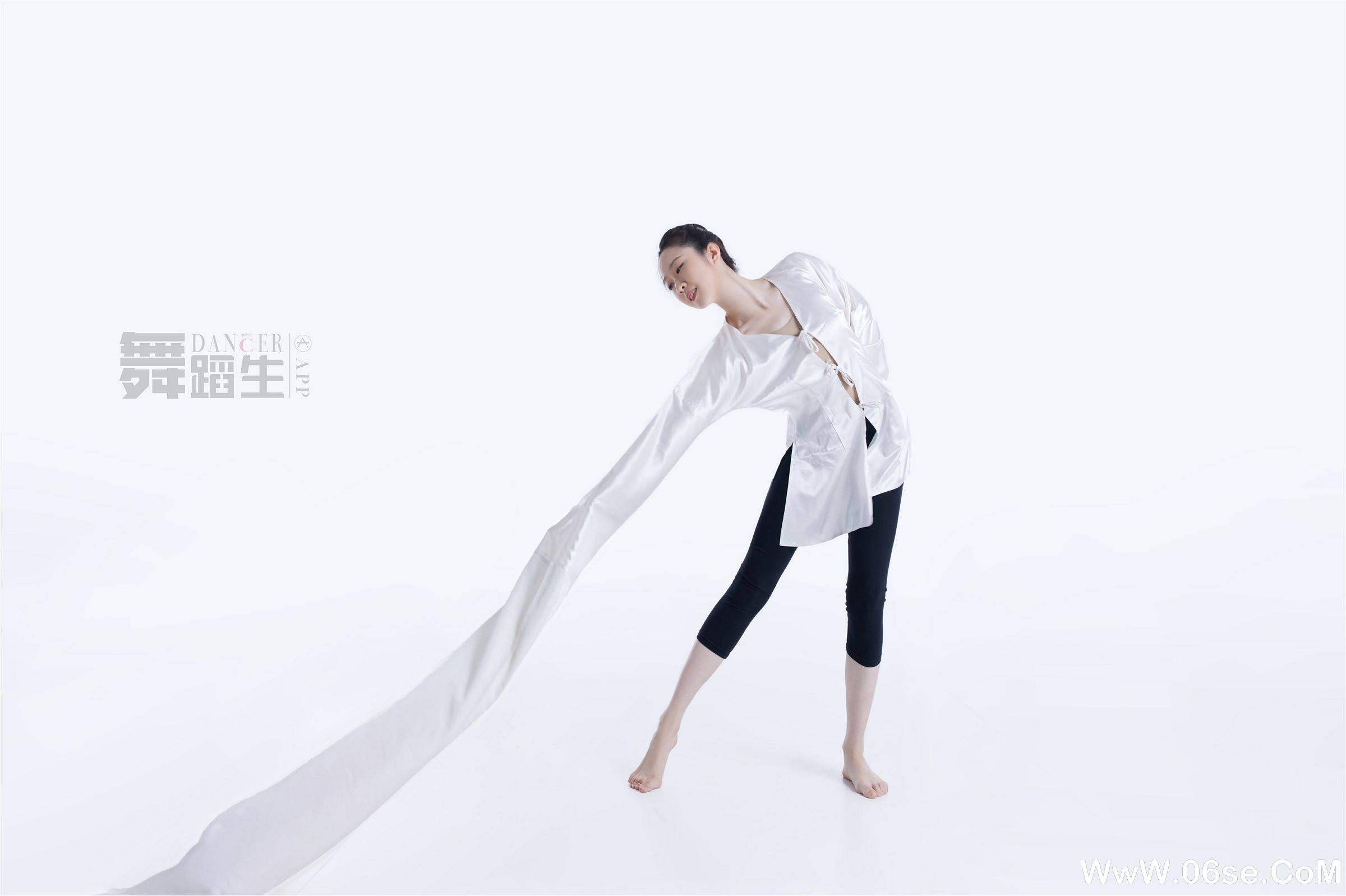 图片[22]-[GALLI嘉丽] 舞蹈生日记 087 – 婀娜多姿 景思佳-六色网