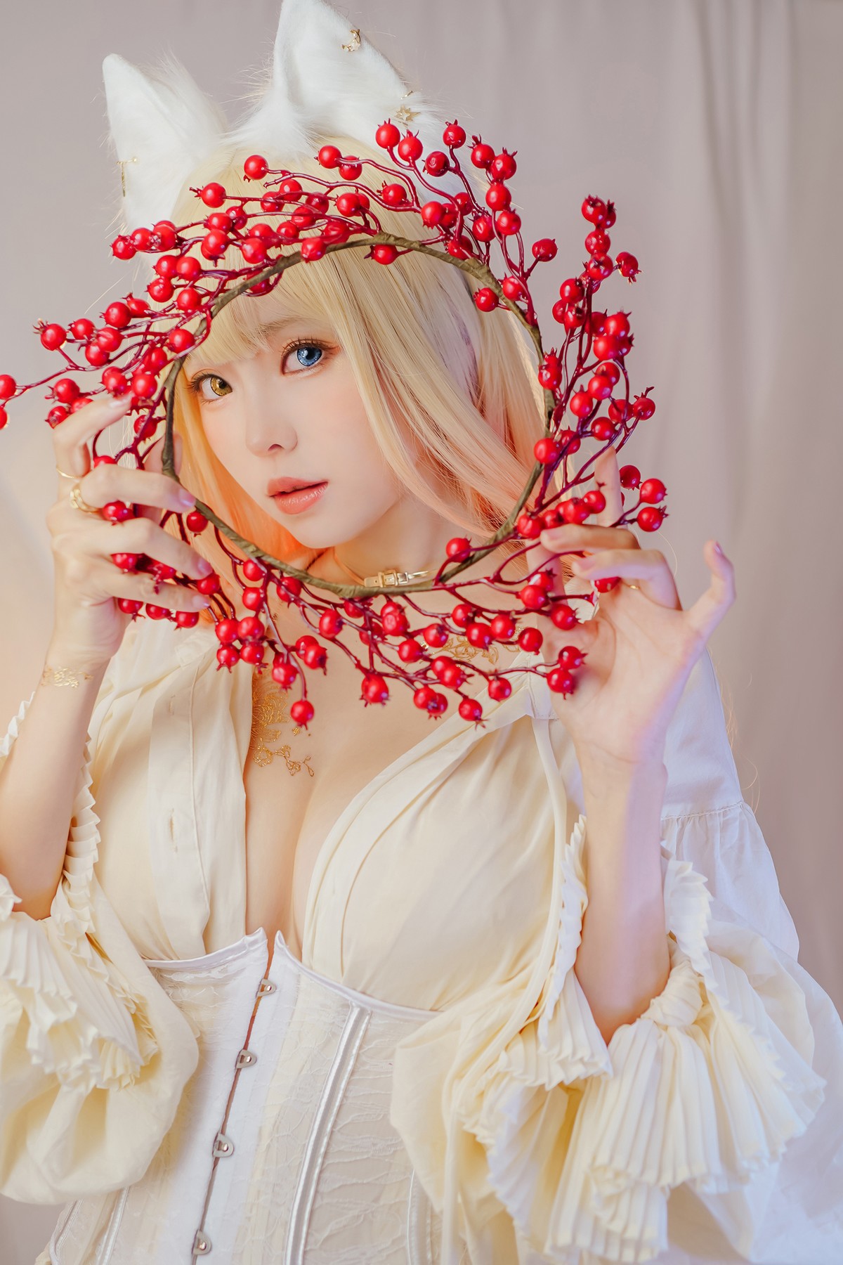 Cosplay ElyEE子 Cat魔女與貓 8