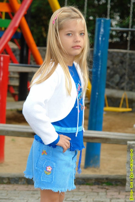 [Image: 52bb3376033a8bb6f6aa4.jpg]
