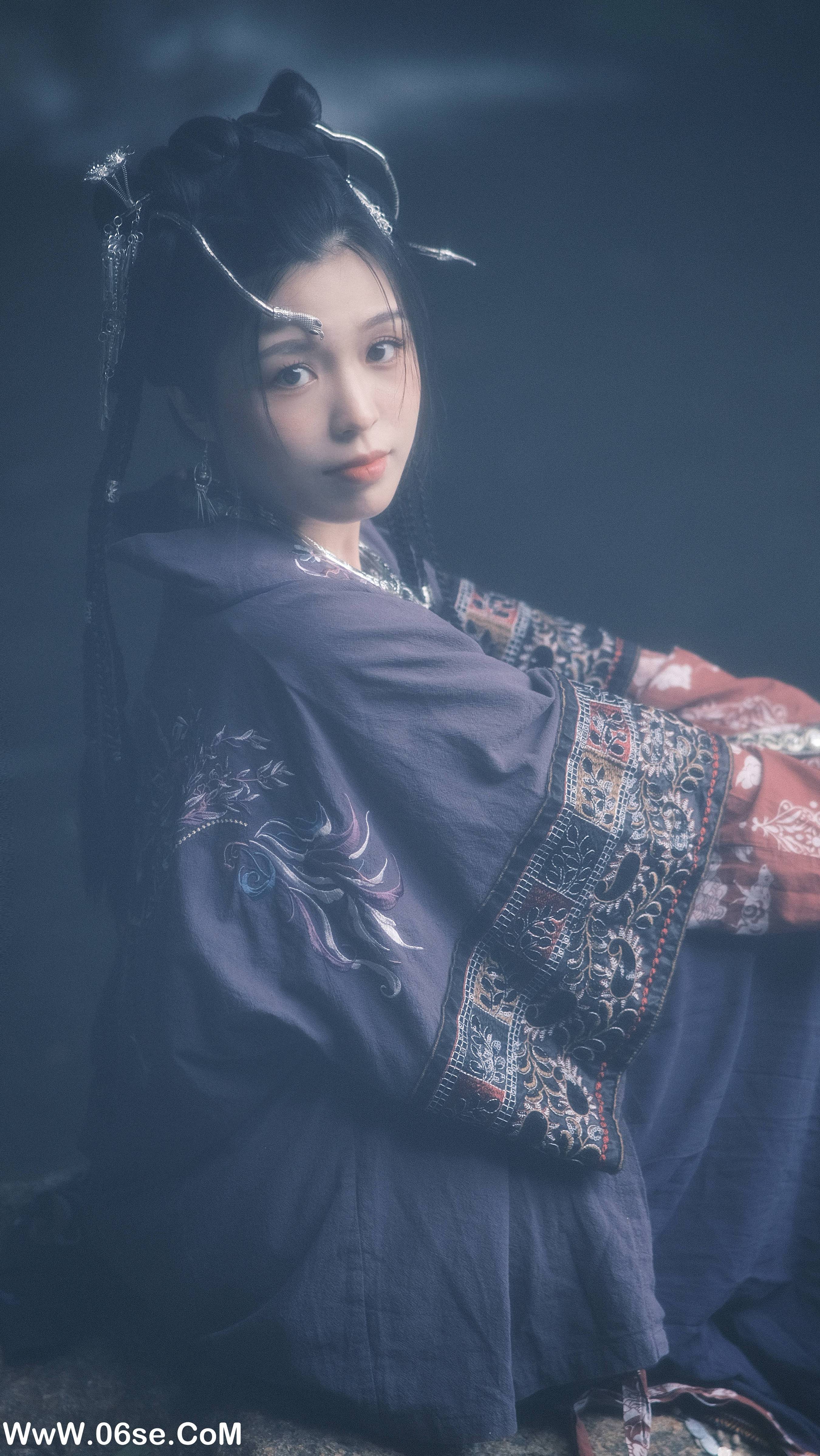 图片[12]-[YITUYU艺图语]2022.07.08 苗家姑娘 proyhine[27+1P／335MB]-六色网