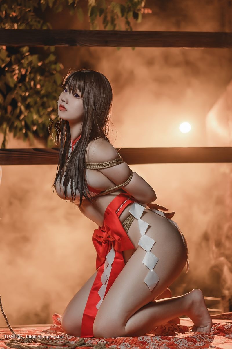 [Cos]啊日日- 绳与巫女 [35P] 22