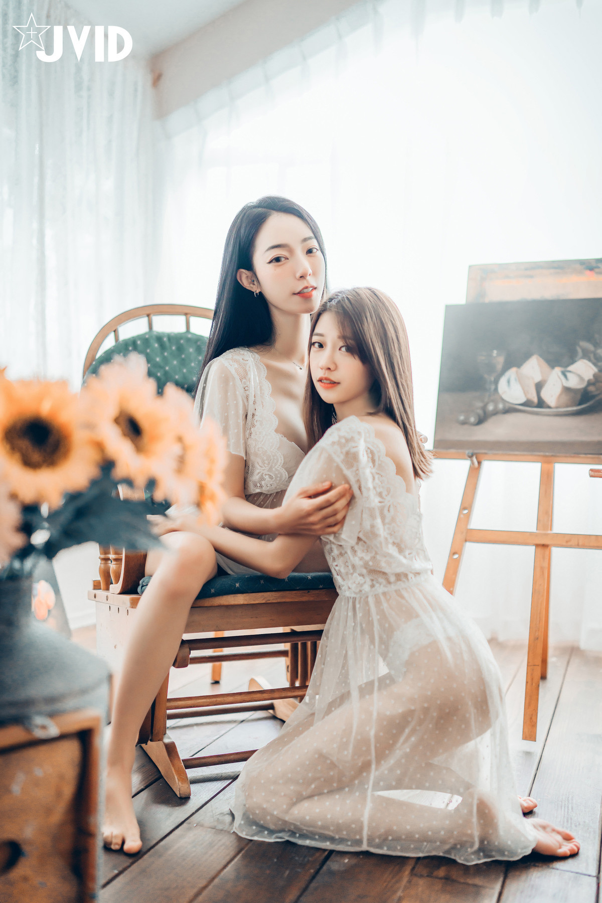 JVID精品 飄飄 妍妍 百合花神の美少女 最色色嘗試 辰辰特別客串！色色最大突破 Set.01 1