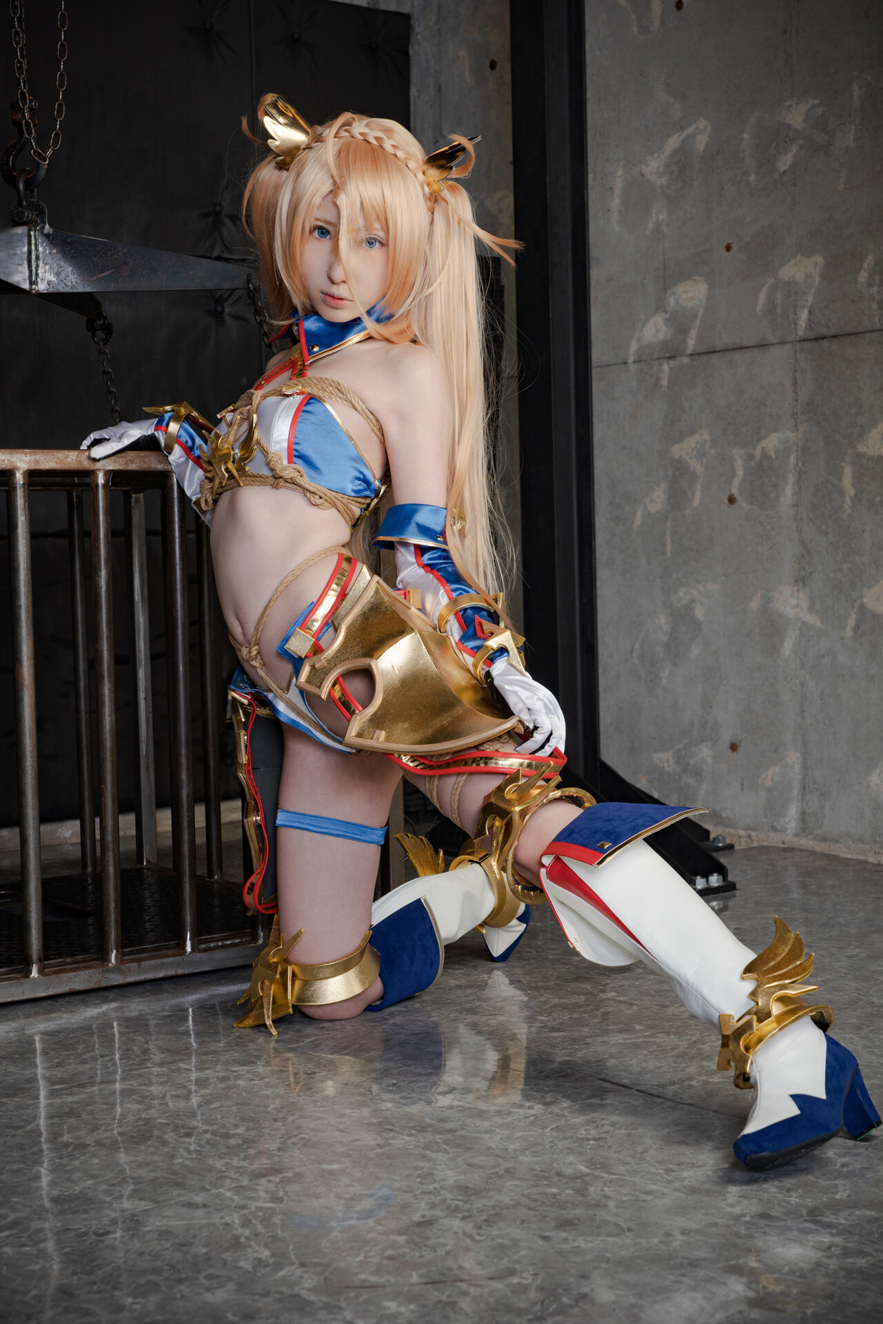 [coli厨 水無月みり] Bradamante ブラダマンテ 聖騎士は敗れません Vol.01 4
