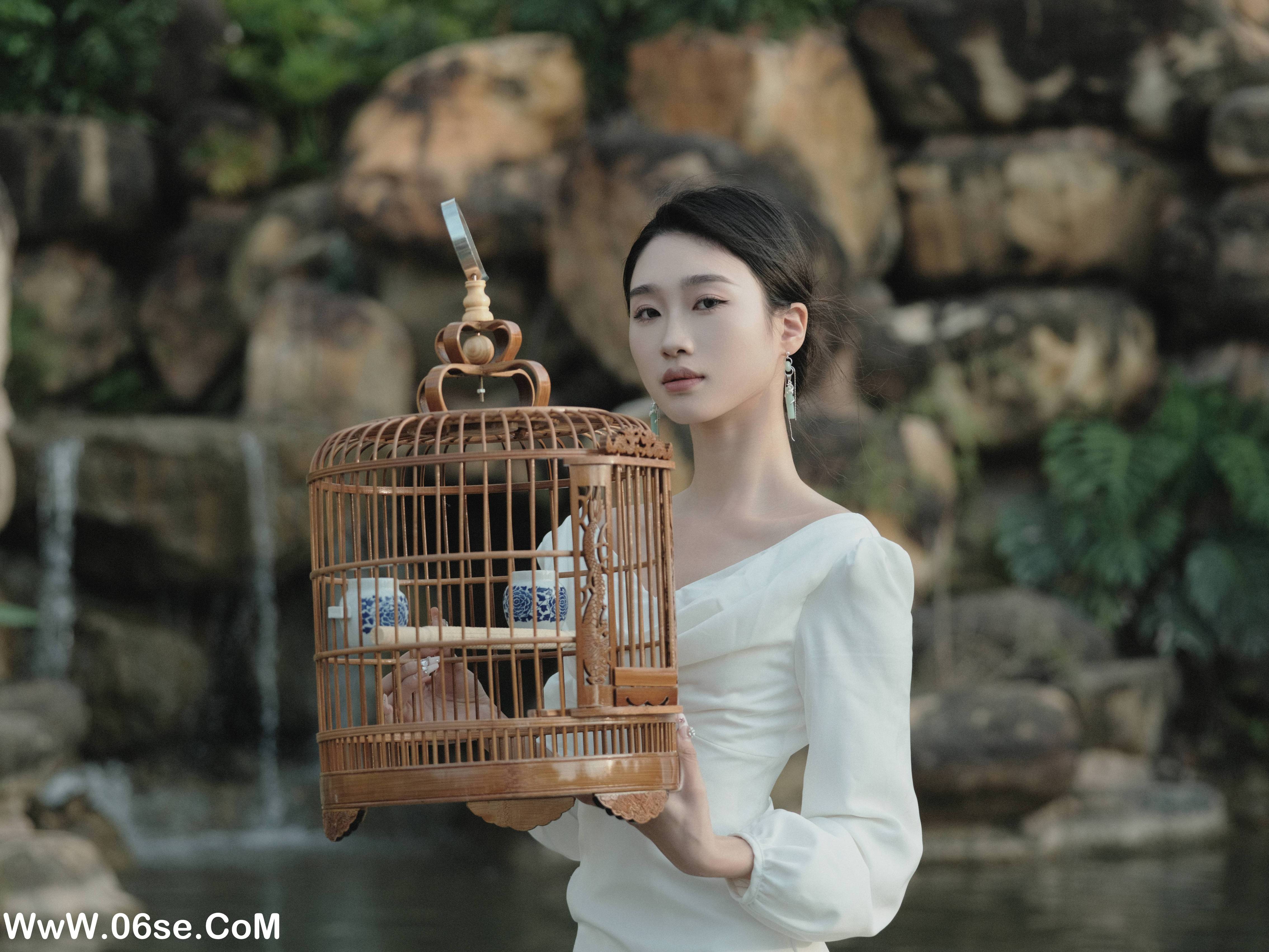 图片[27]-[YITUYU艺图语]2022.12.19 落叶飞花 likeu[46+1P／663MB]-六色网