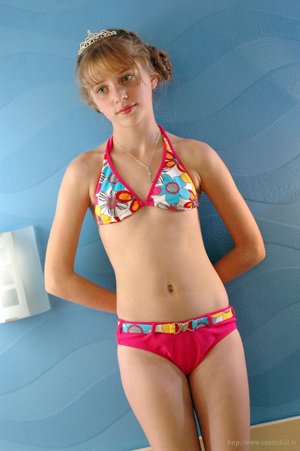 [Image: 53df33bd190107049dad4.jpg]