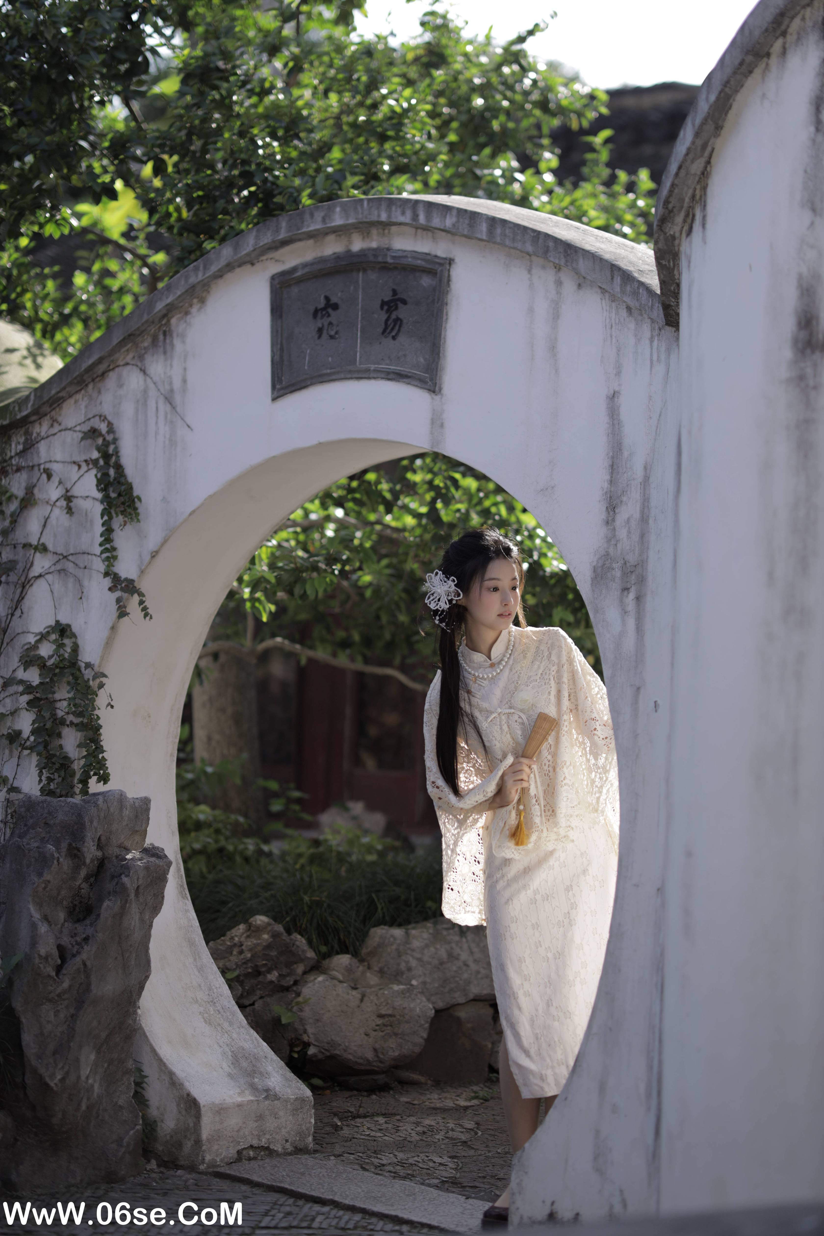 图片[28]-[YITUYU艺图语]2022.11.08 怡园 鱼尾酱[51+1P／439MB]-六色网