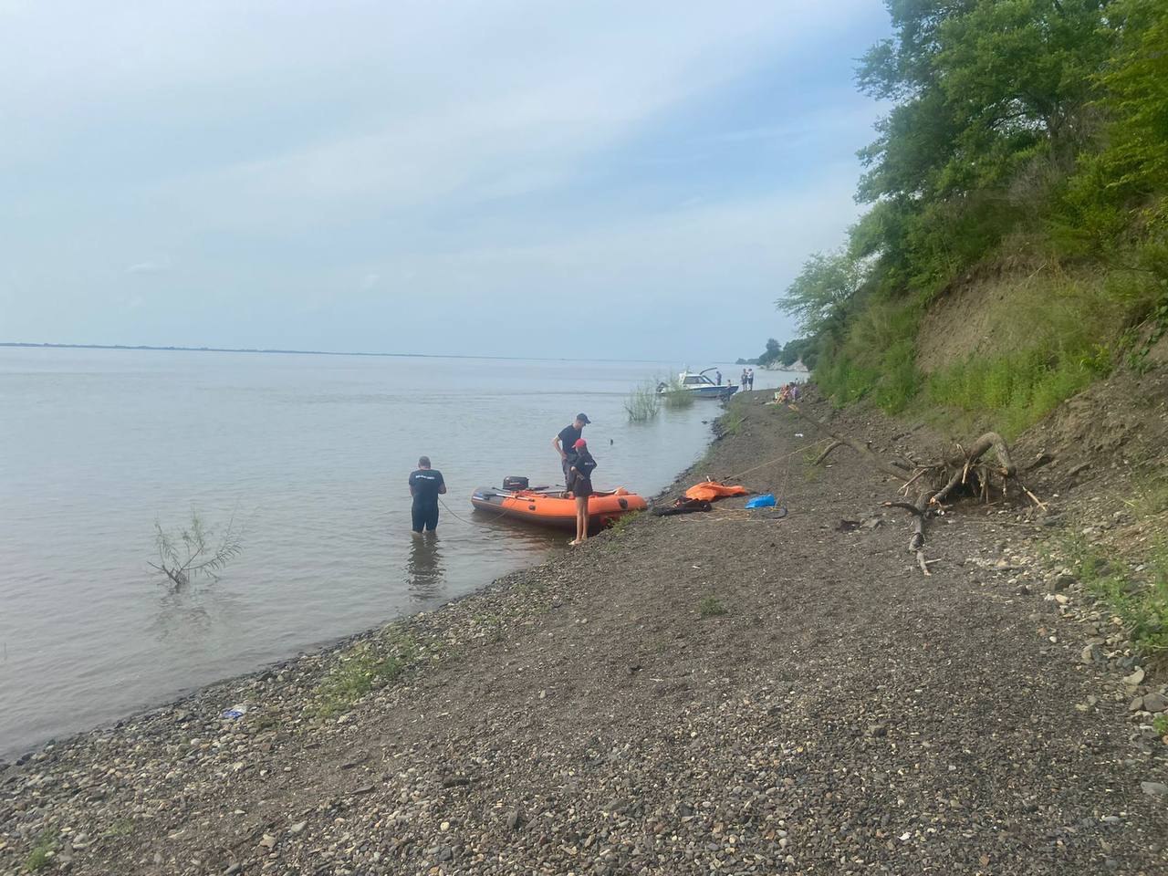 Девочка утонула у берега Амура в районе Музея Амурского моста в Хабаровске