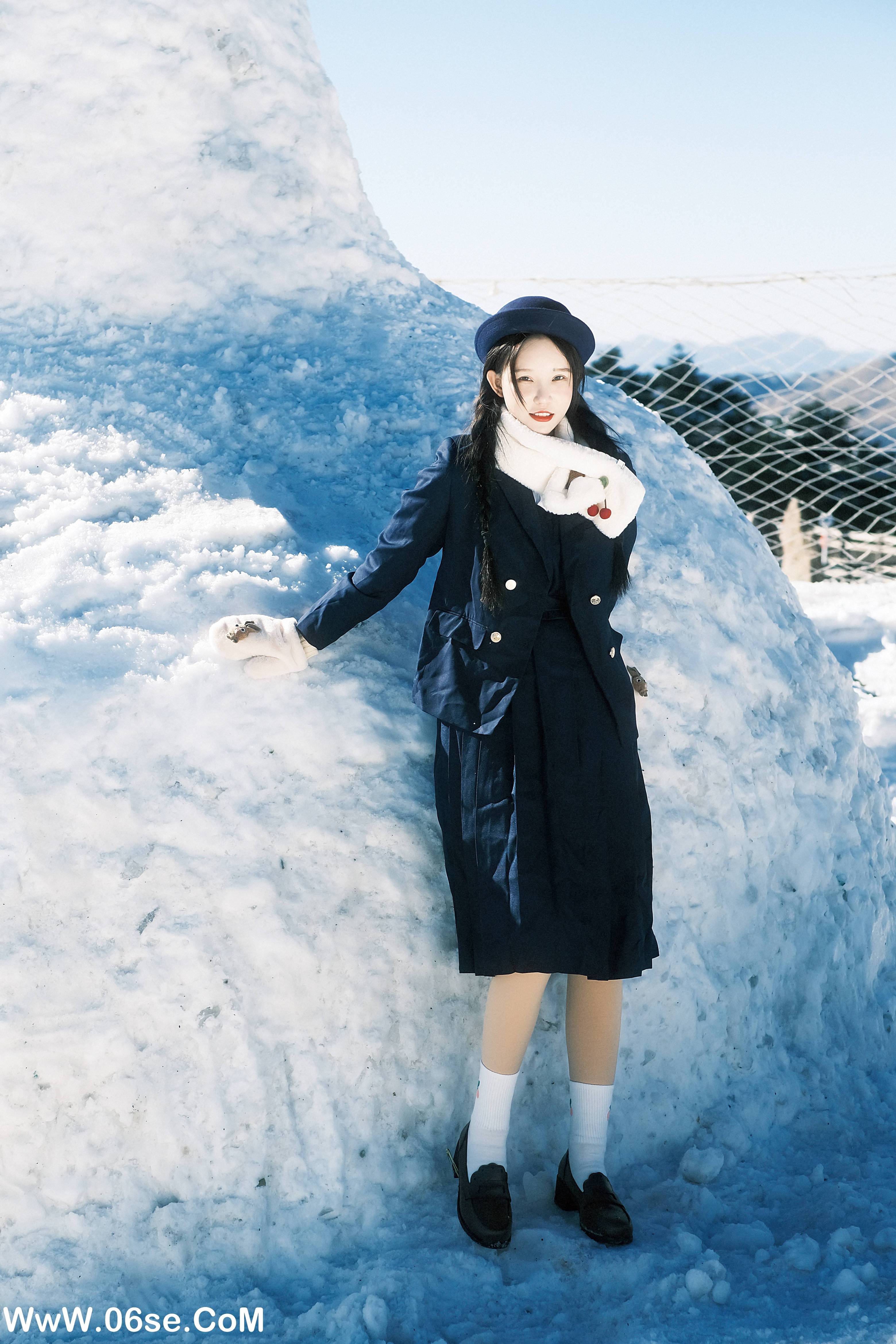 图片[5]-[YITUYU艺图语]2022.12.30 初雪在说我爱你 小霜[25+1P／136MB]-六色网