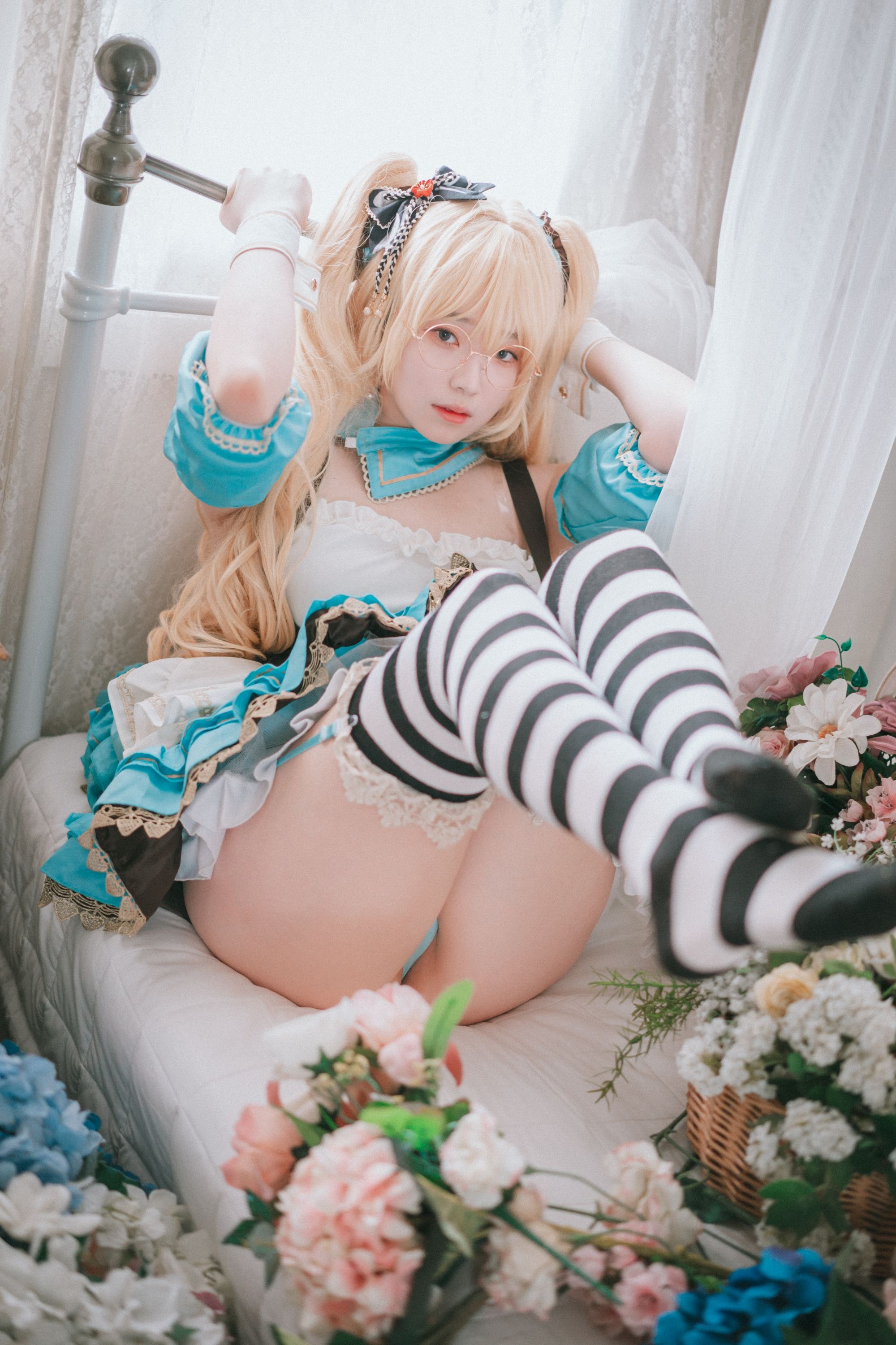 Bambi밤비-Alice in Glasses [48P] 36
