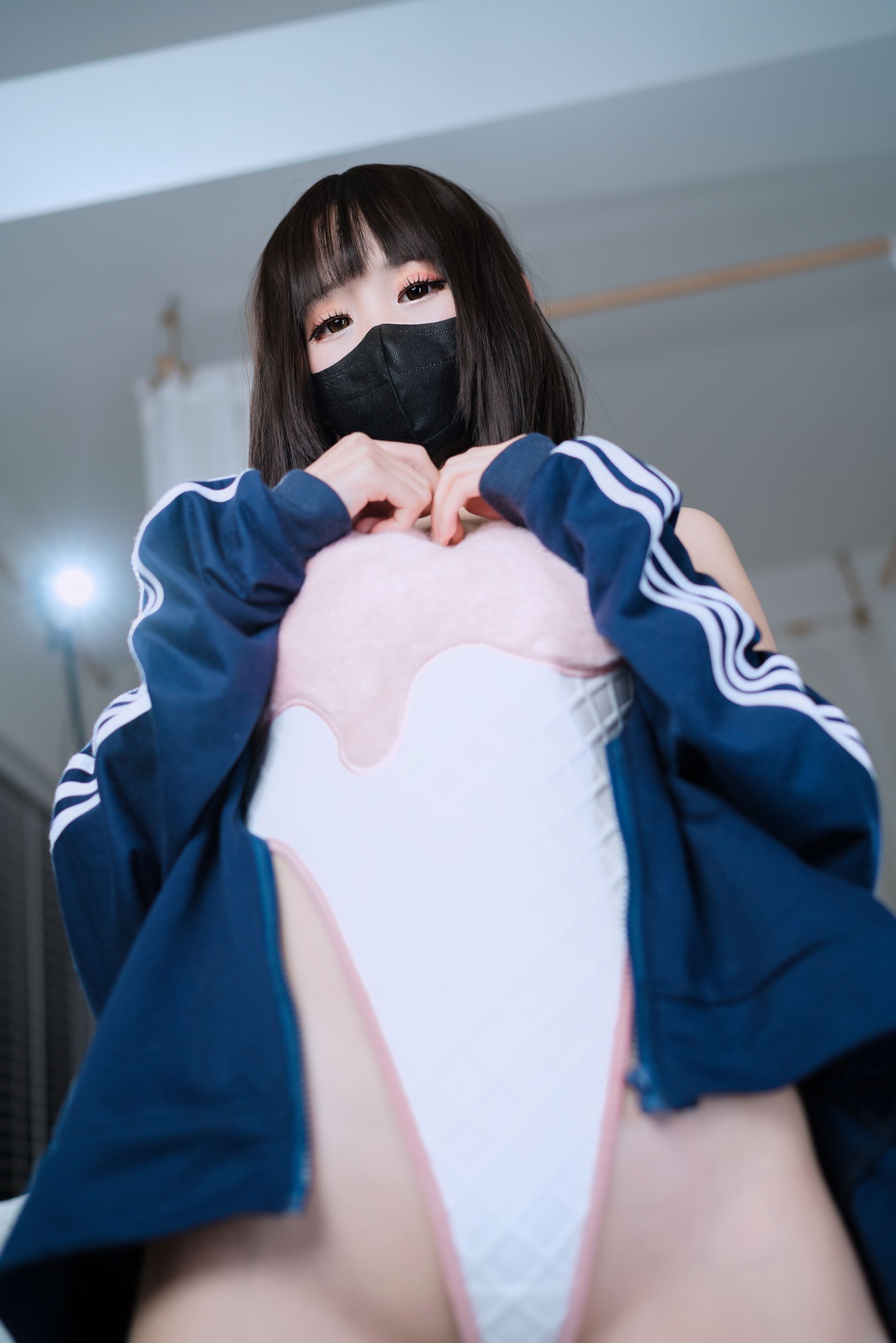 miko酱 - 草莓圣代 47P 500MB 24