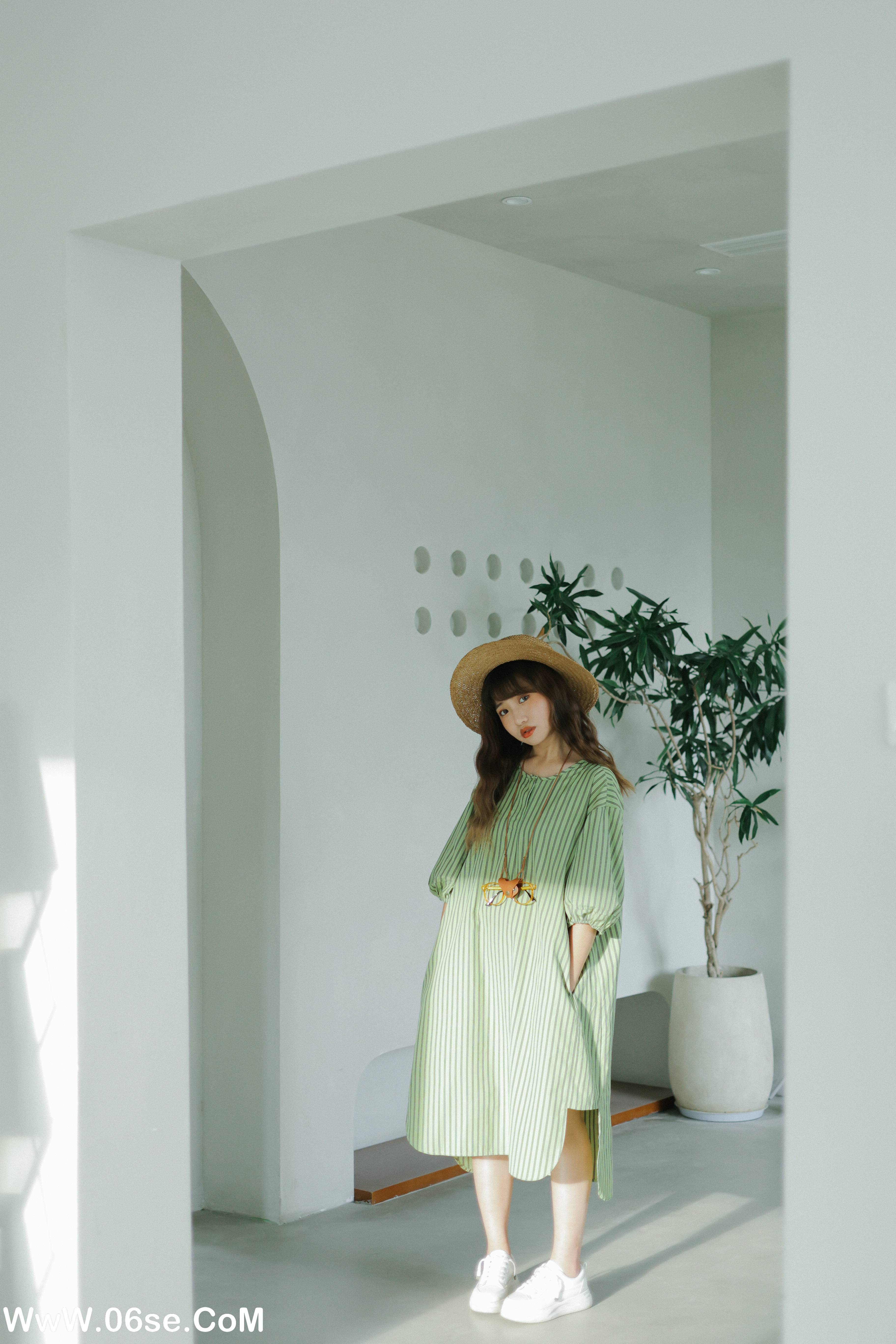 图片[12]-[YITUYU艺图语]2022.08.04 咖啡厅的午后 蓝胖子-[30+1P／265MB]-六色网