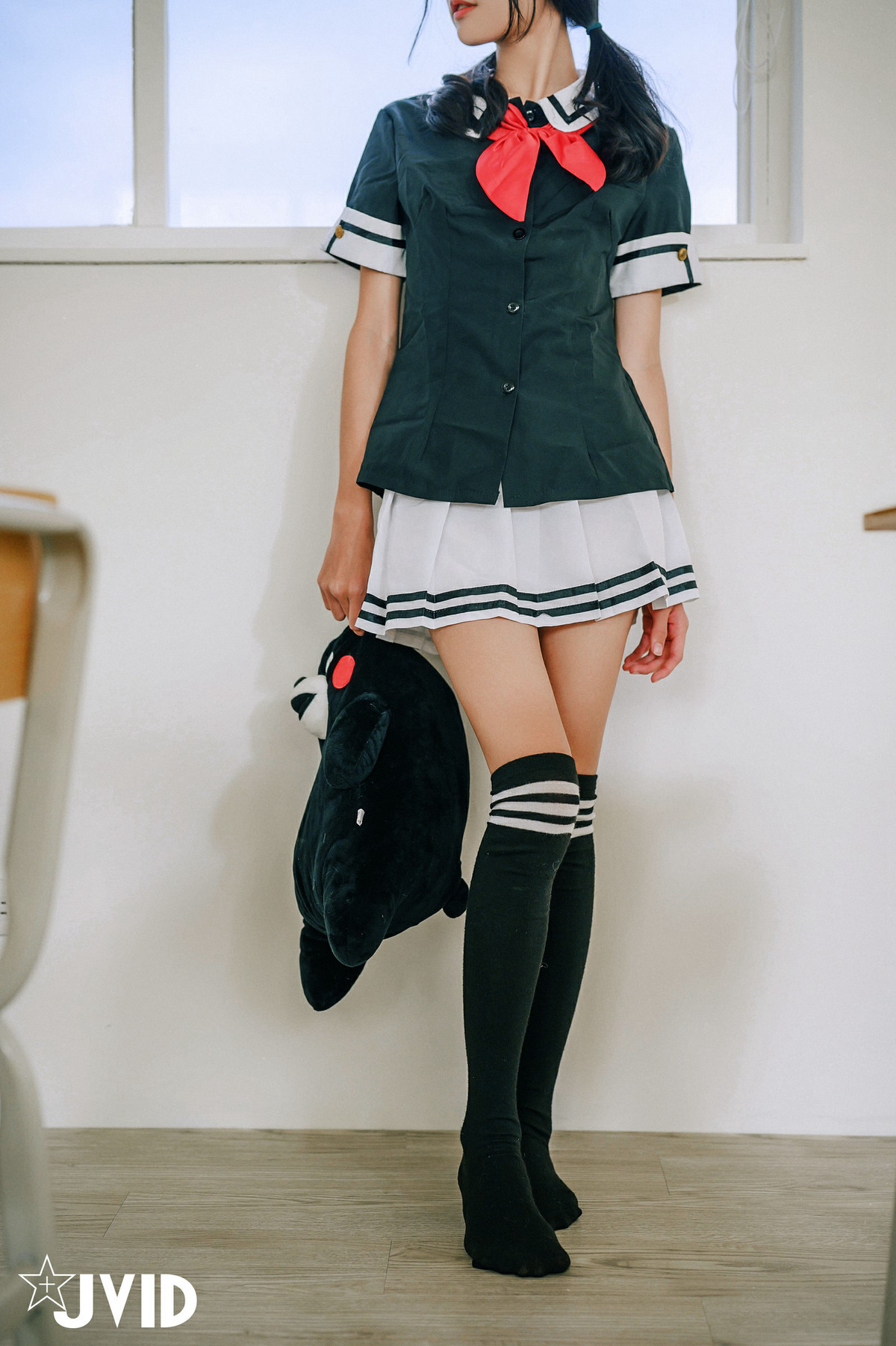 JVID精品 高顏值甜美學妹誘惑?清純校花?放學後的教室，學妹說她喜歡我 Vol.02 7