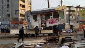 В Хабаровске демонтирован незаконно возведенный торговый киоск